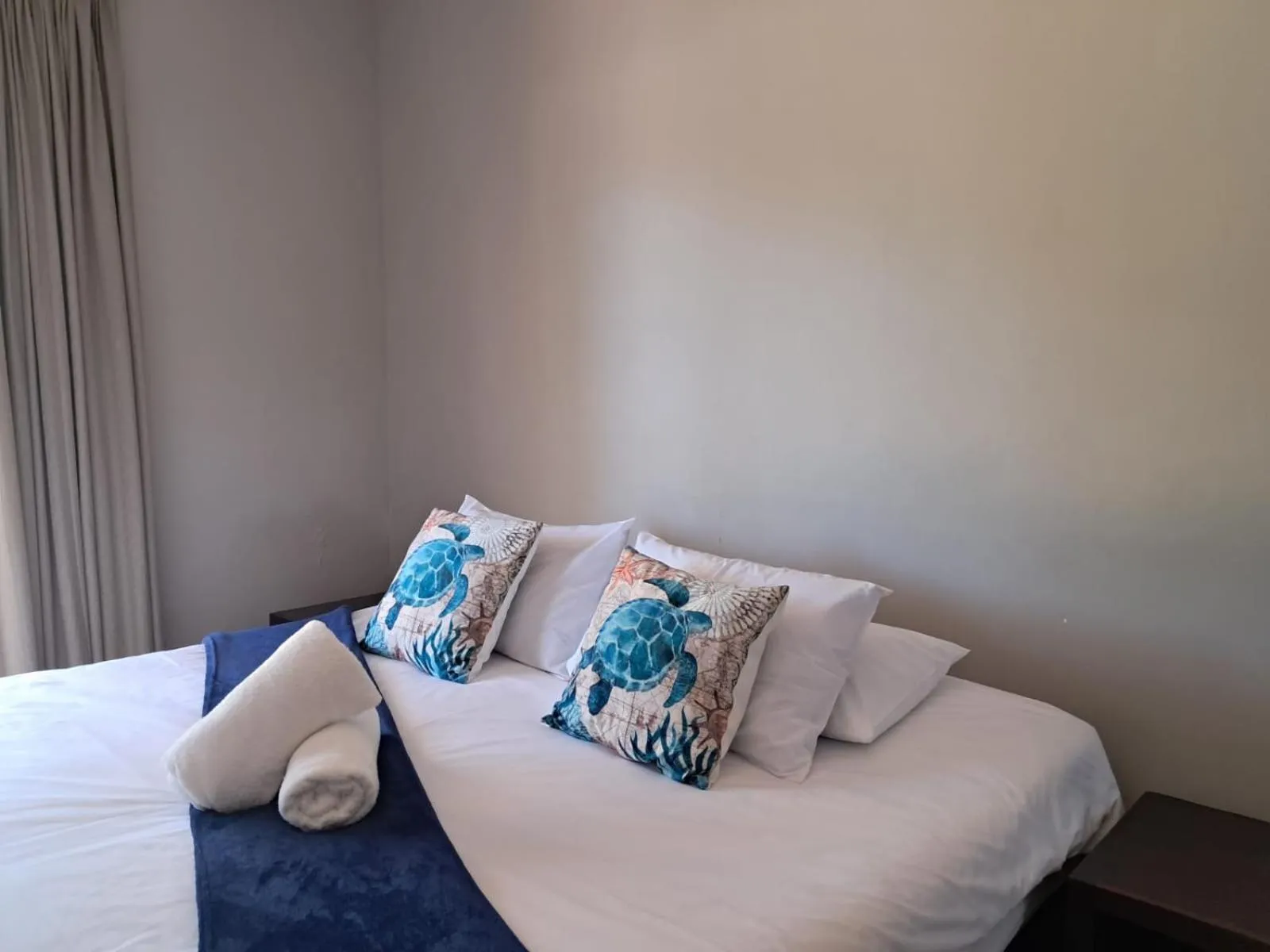 Bed in SeaXplore Lodge & Dive Center