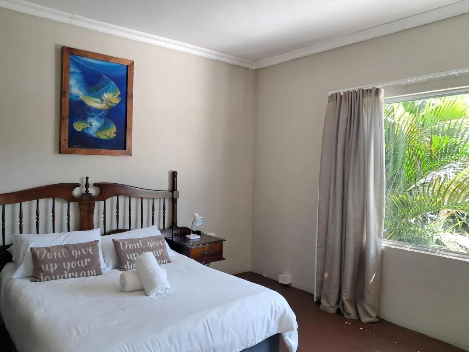 Bed in SeaXplore Lodge & Dive Center