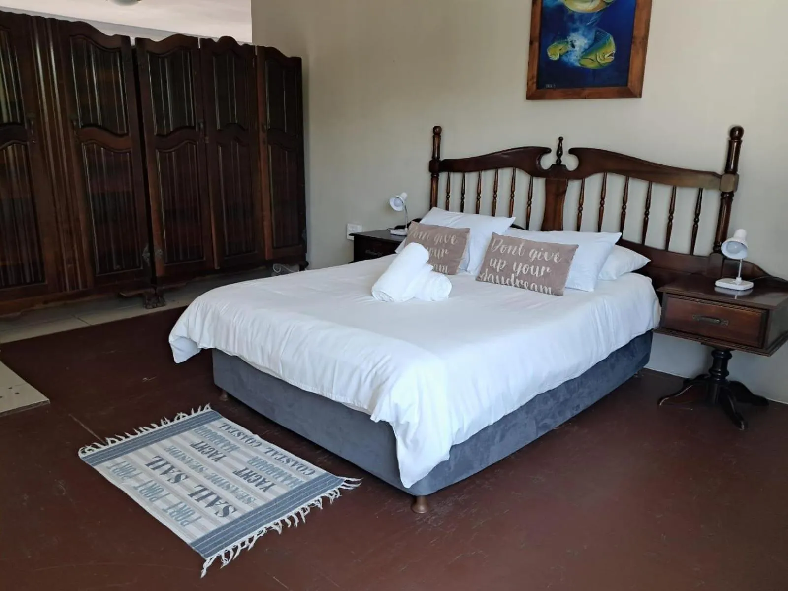 Photo of the whole room, Bed in SeaXplore Lodge & Dive Center