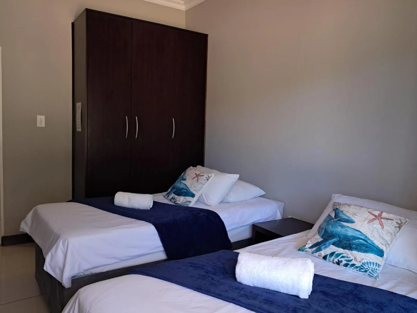 Photo of the whole room, Bed in SeaXplore Lodge & Dive Center