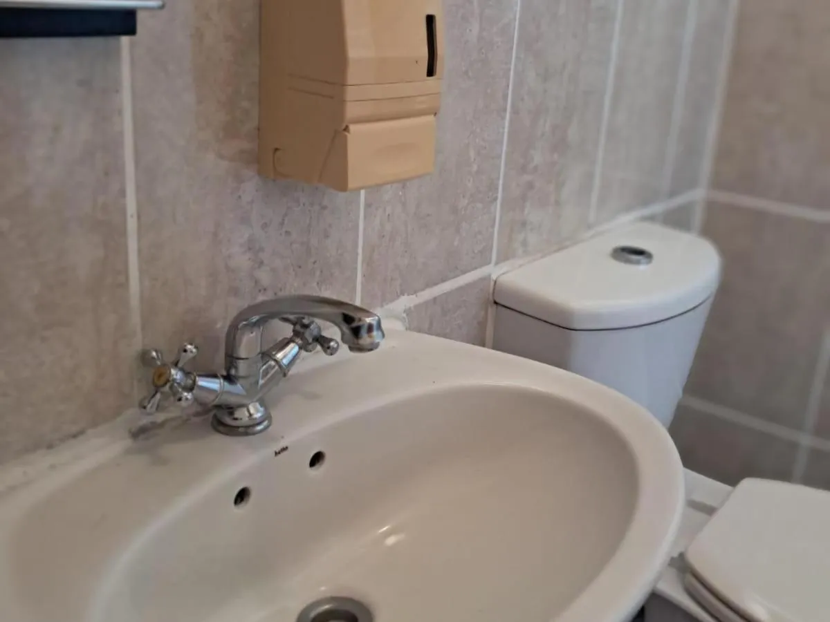 Bathroom in SeaXplore Lodge & Dive Center