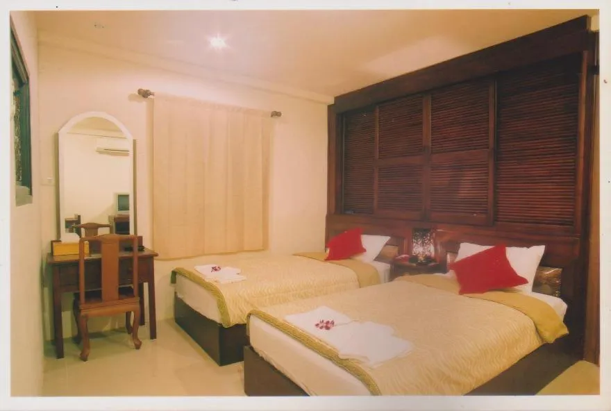 Bed in Bautong Lodge