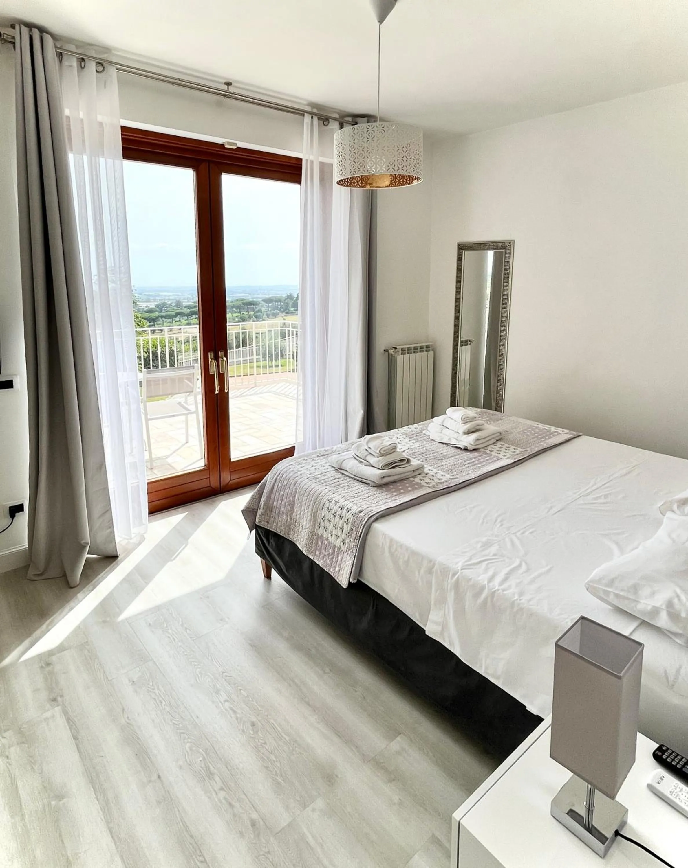 Bedroom, Bed in Cape House