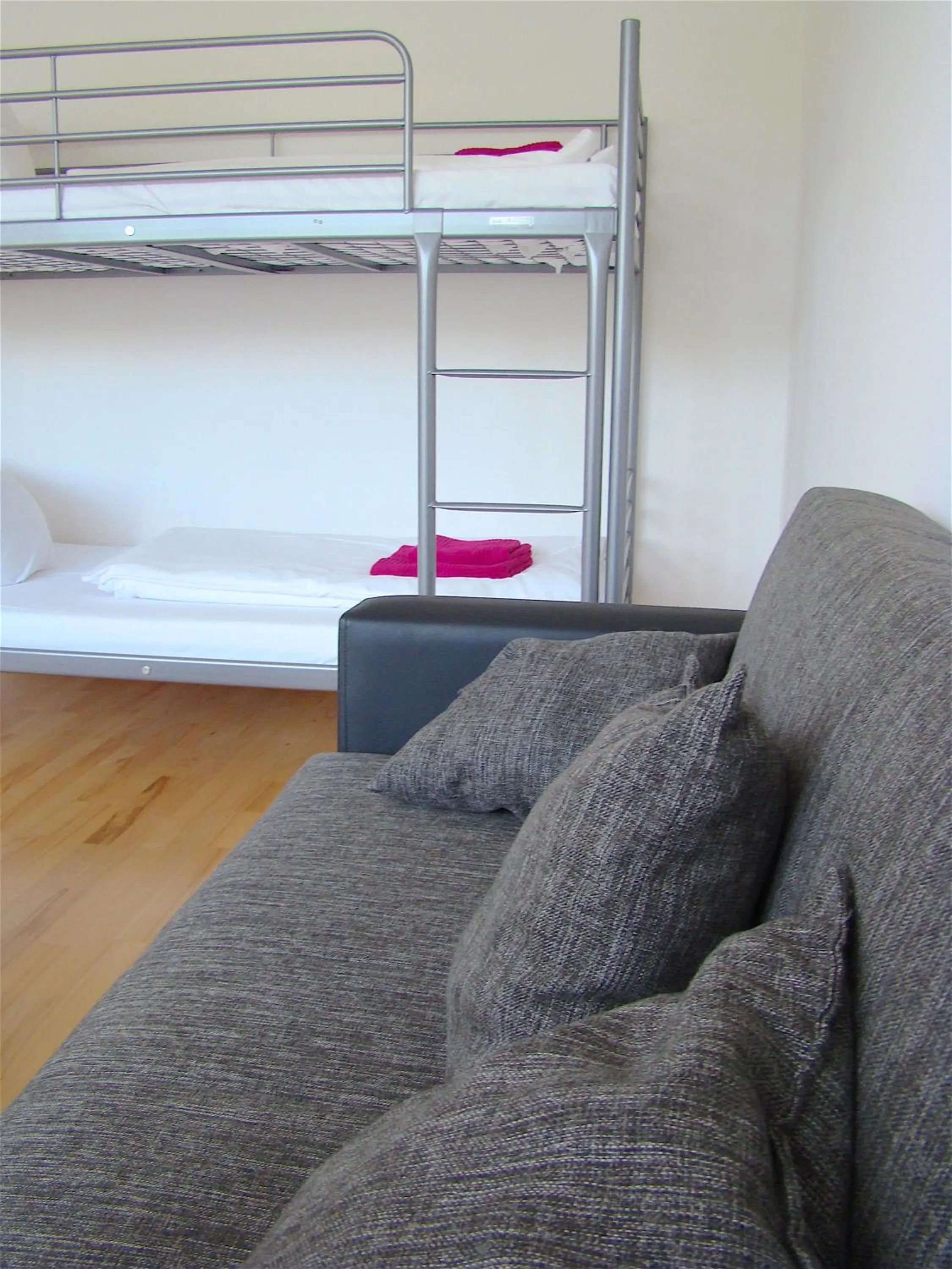 Bedroom, Bed in BNB Potsdamer Platz - Rooms & Apartments