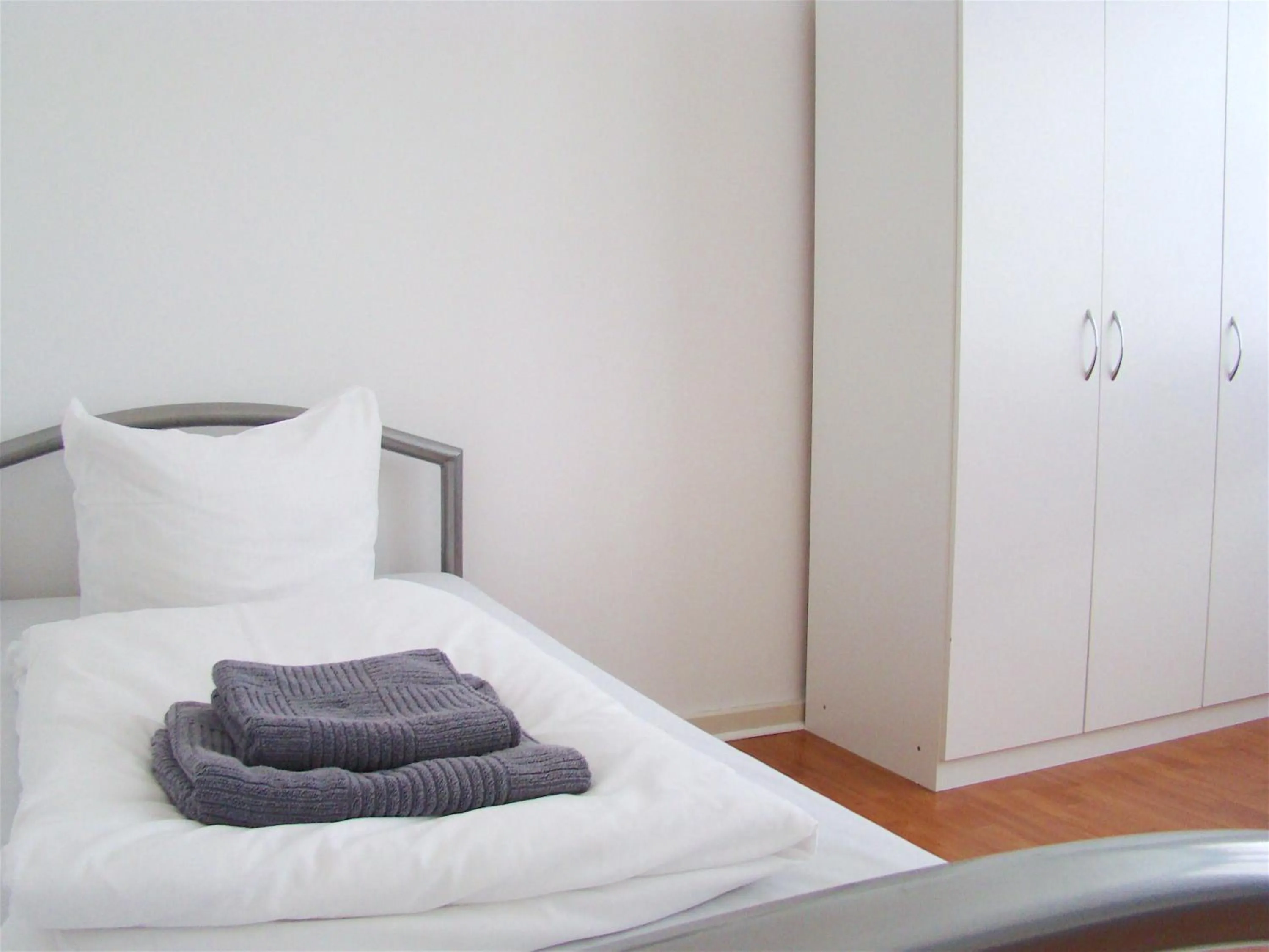 Bedroom, Bed in BNB Potsdamer Platz - Rooms & Apartments