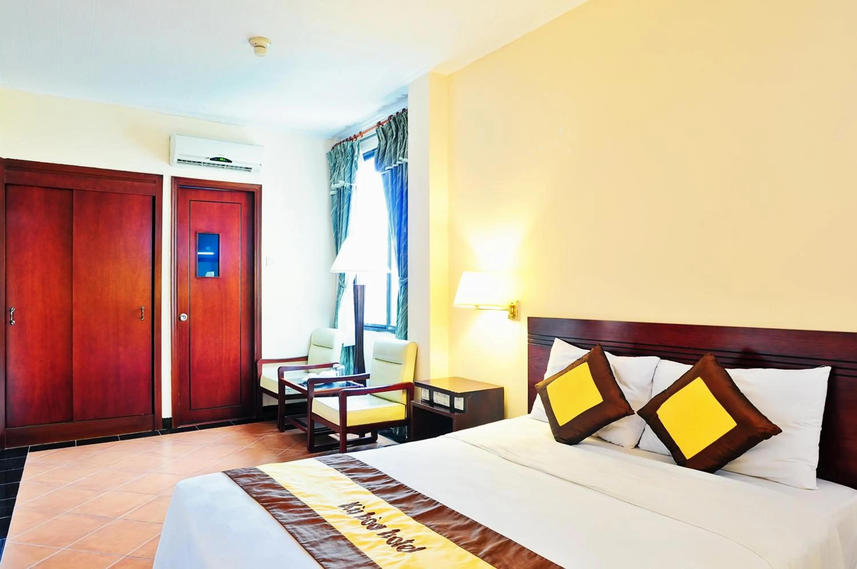 Bedroom, Bed in Ky Hoa Hotel Ho Chi Minh