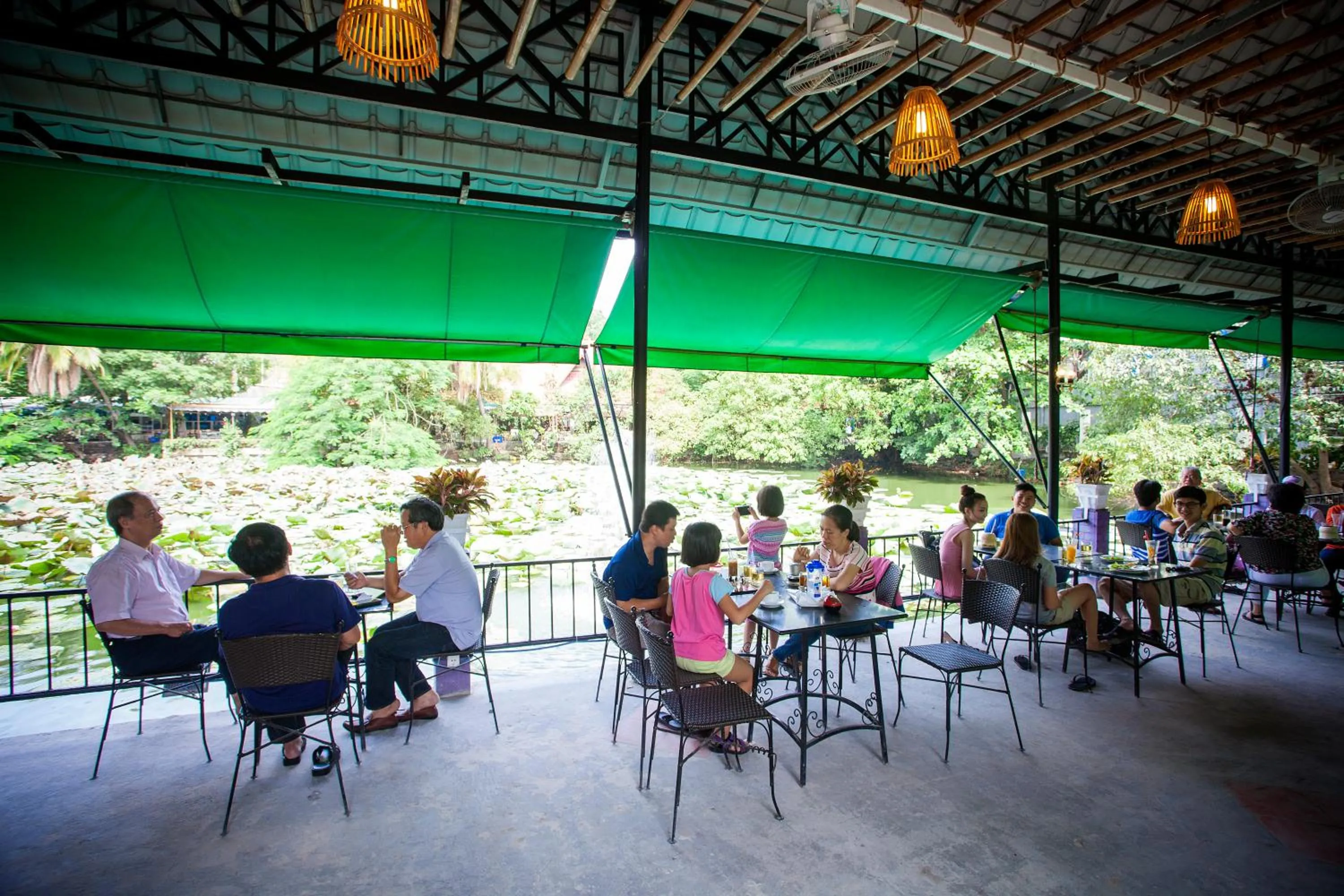 Dining area in Ky Hoa Hotel Ho Chi Minh