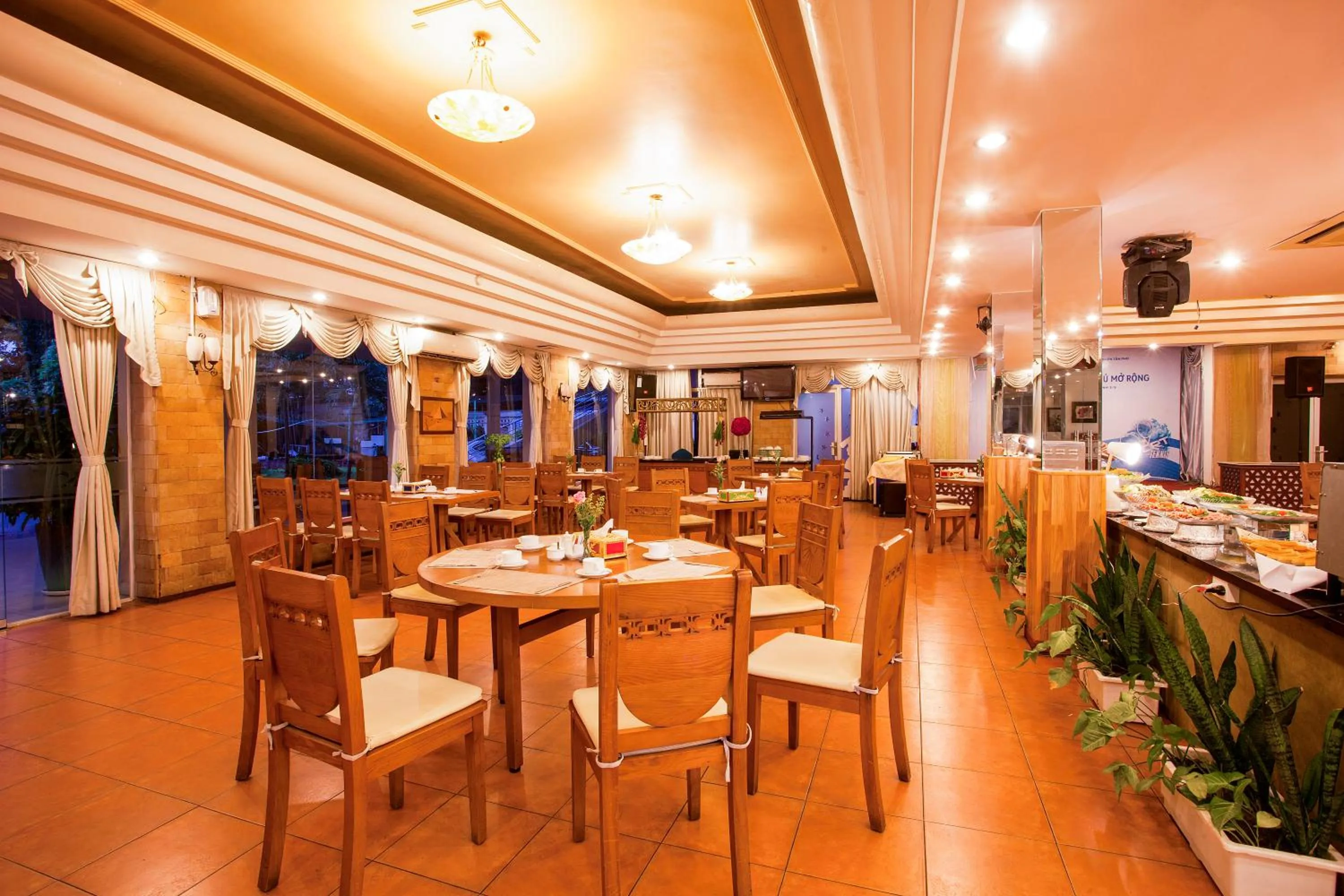Restaurant/places to eat in Ky Hoa Hotel Ho Chi Minh