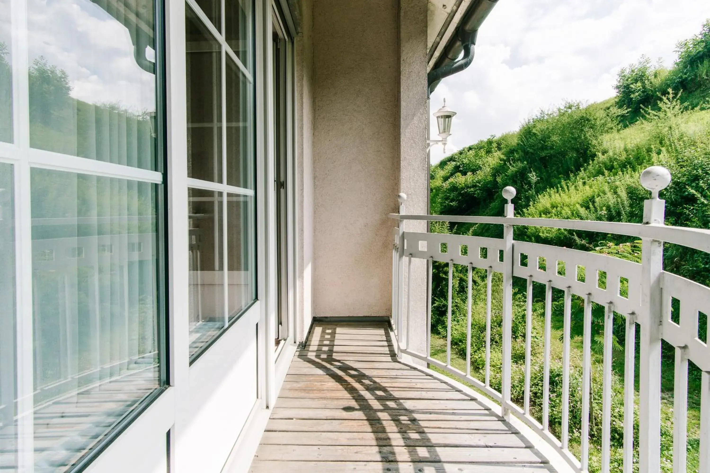 Single Room Elegance in Landhaus Keller - Hotel & Restaurant Single Room Elegance in Landhaus Keller - Hotel & Restaurant