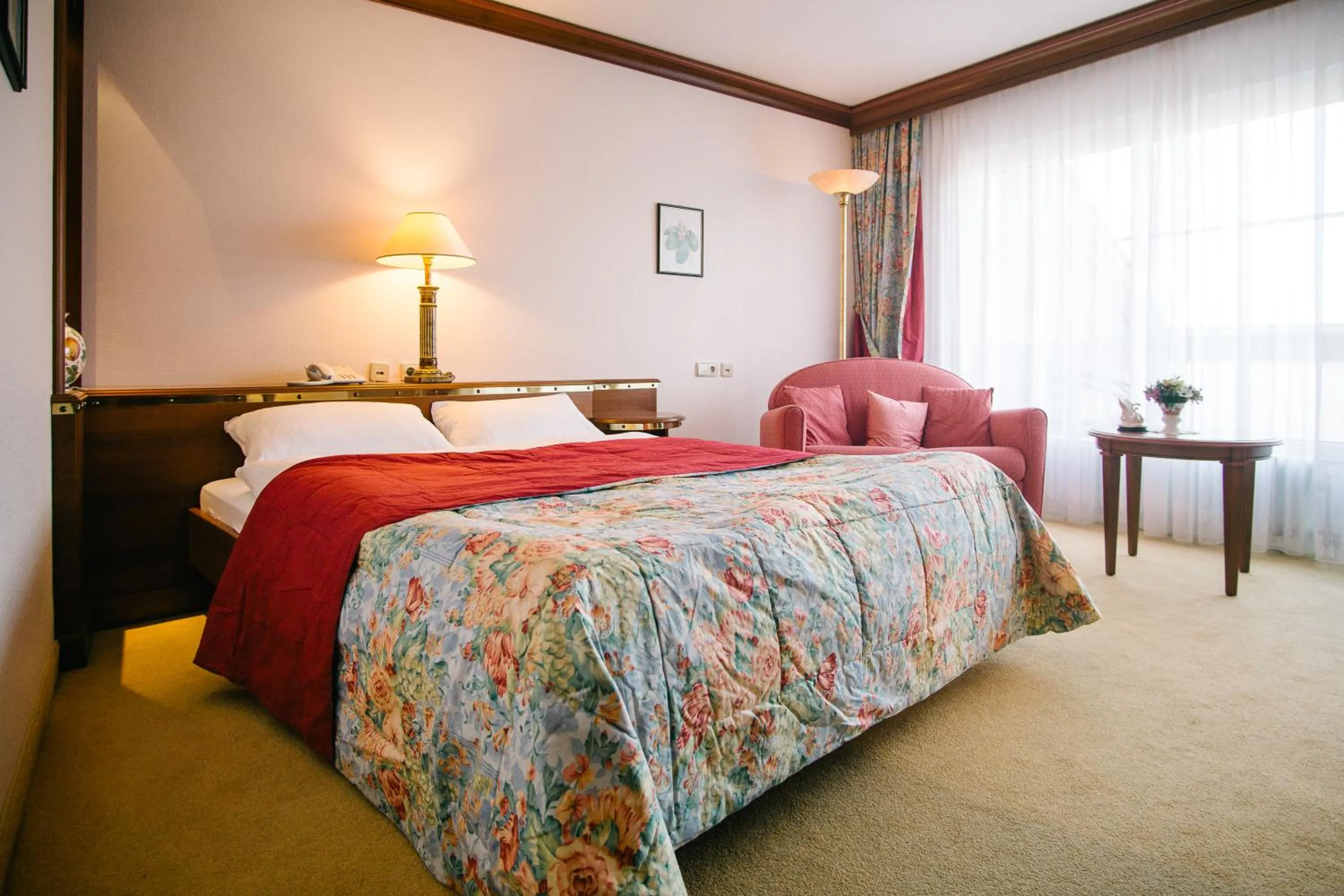 Photo of the whole room, Bed in Landhaus Keller - Hotel & Restaurant