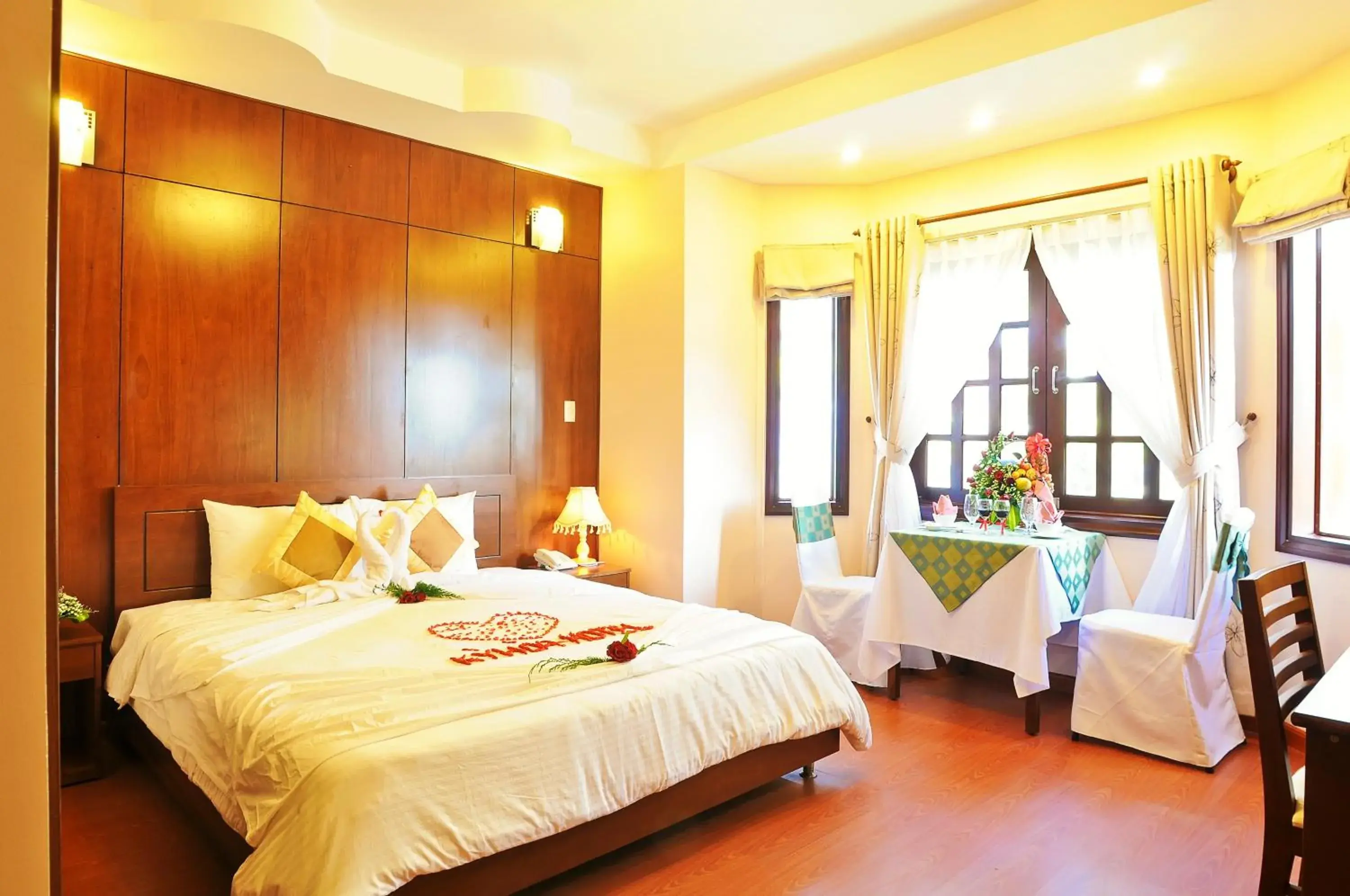 Deluxe Double Room in Ky Hoa Hotel Da Lat Deluxe Double Room in Ky Hoa Hotel Da Lat