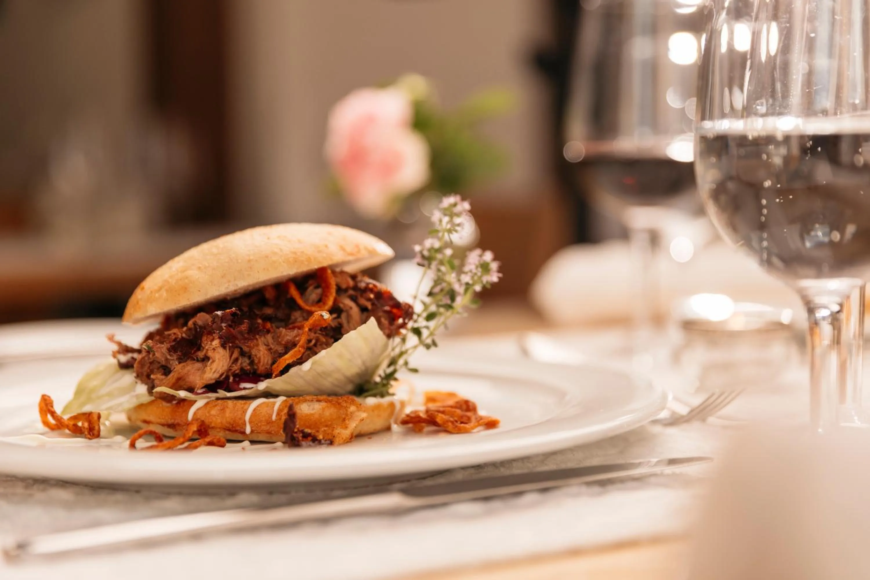 Restaurant/places to eat in Alpenkräuter Hotel Bären