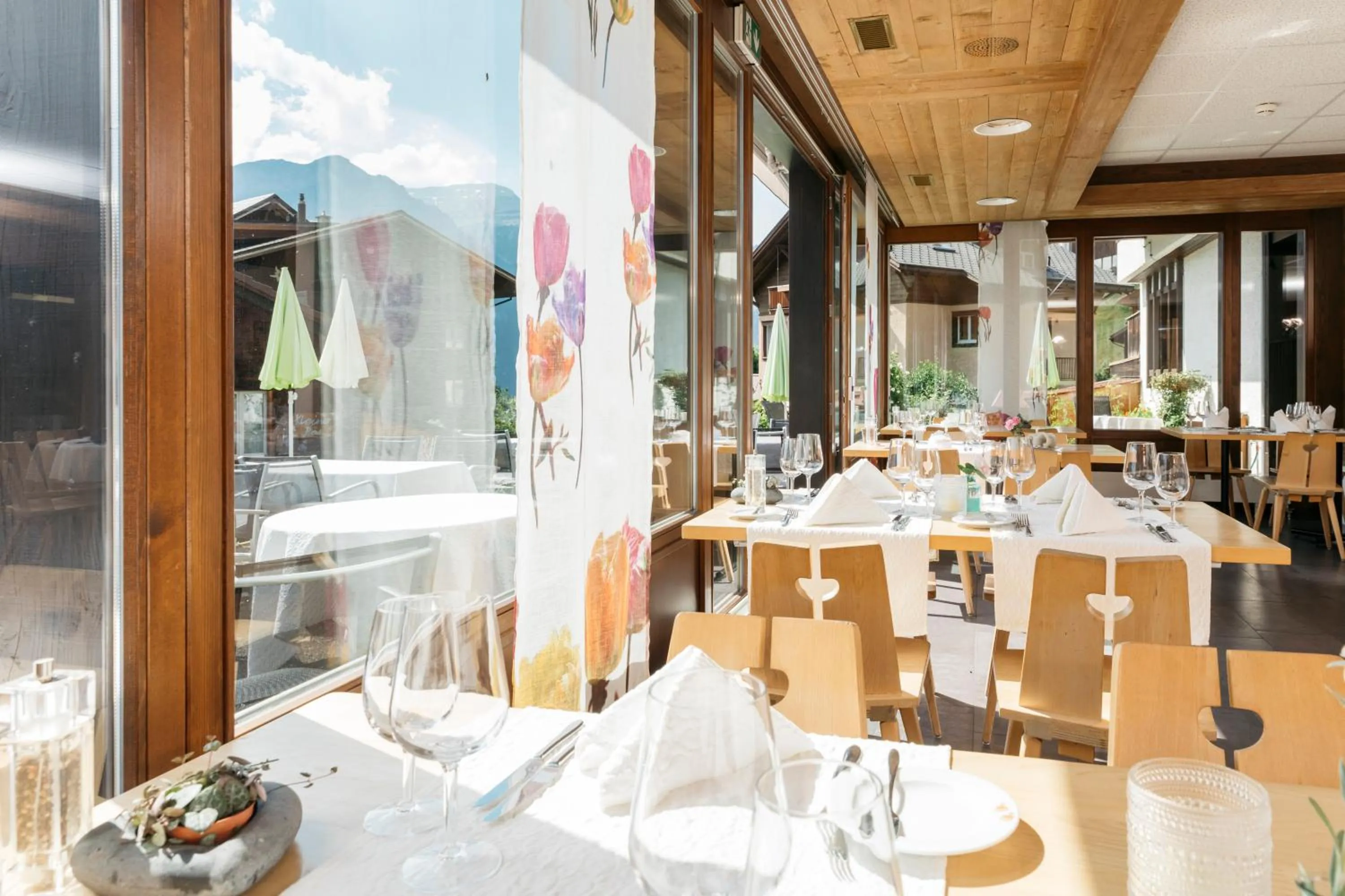 Restaurant/places to eat in Alpenkräuter Hotel Bären