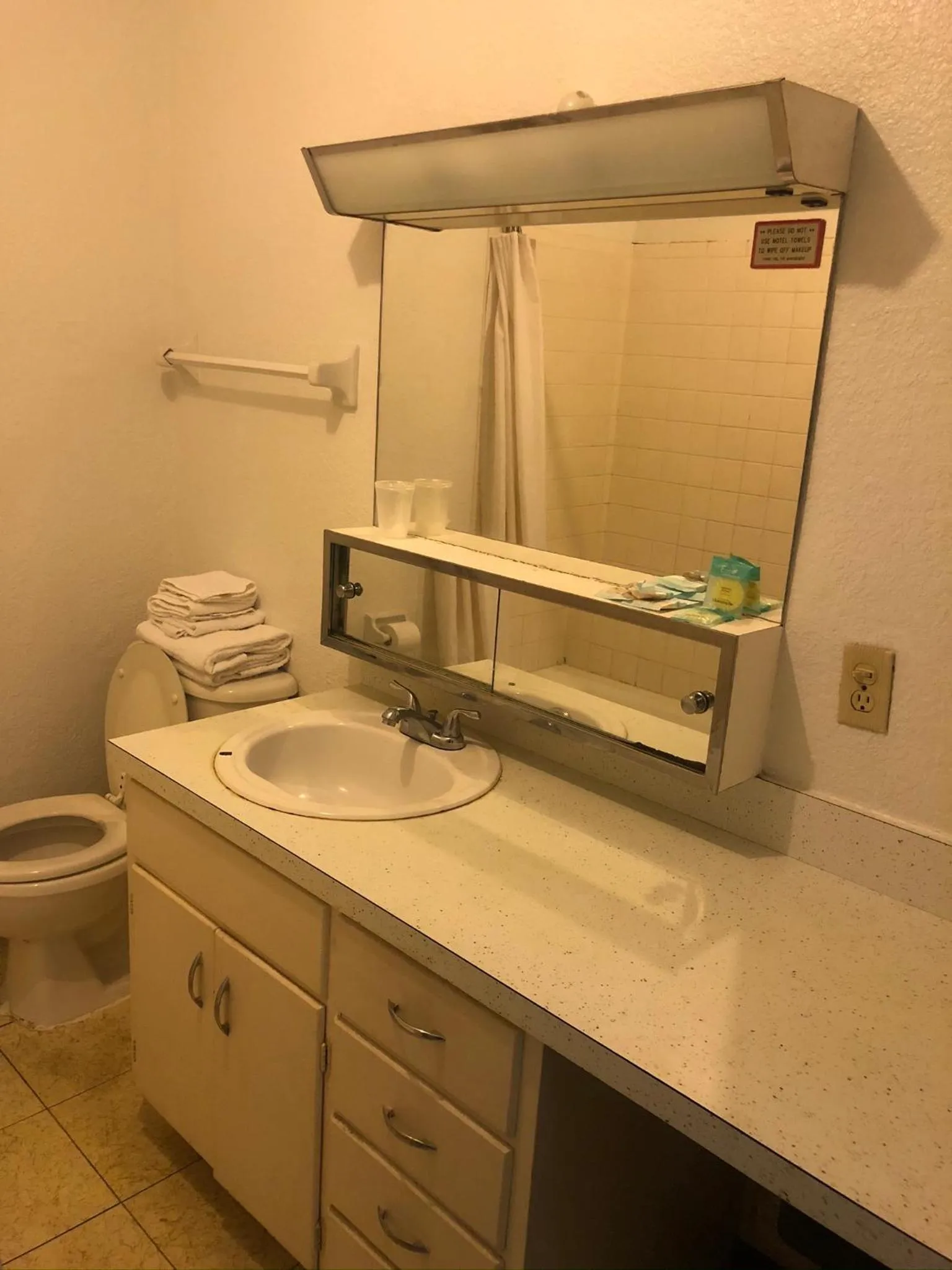 Sunrise Resort Motel South