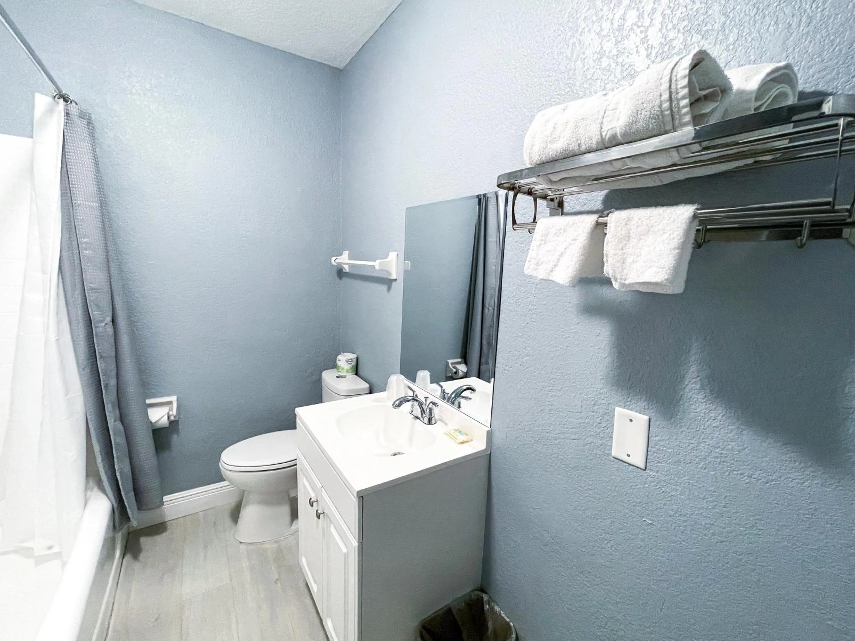 Sunrise Resort Motel South