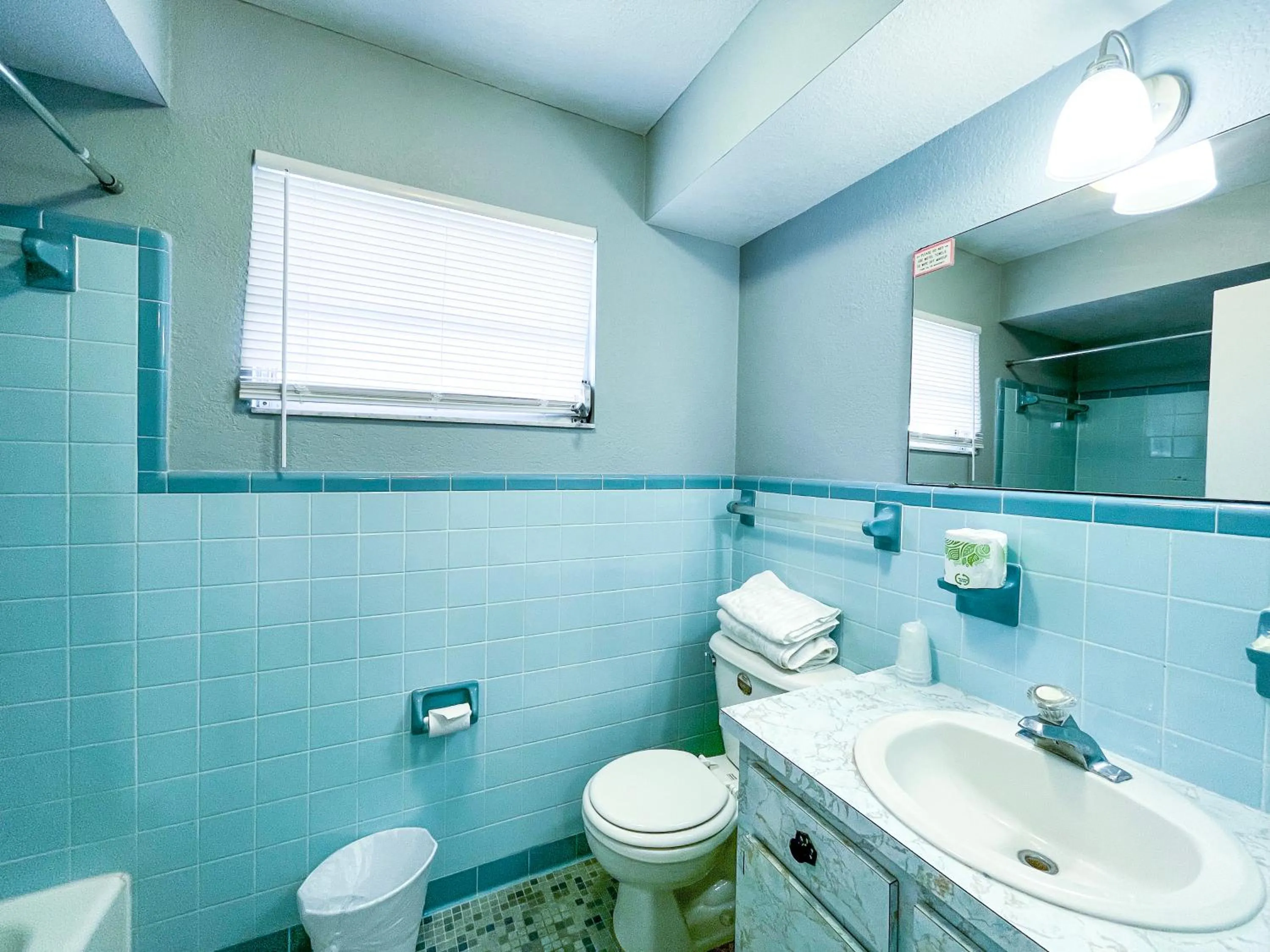 Sunrise Resort Motel South