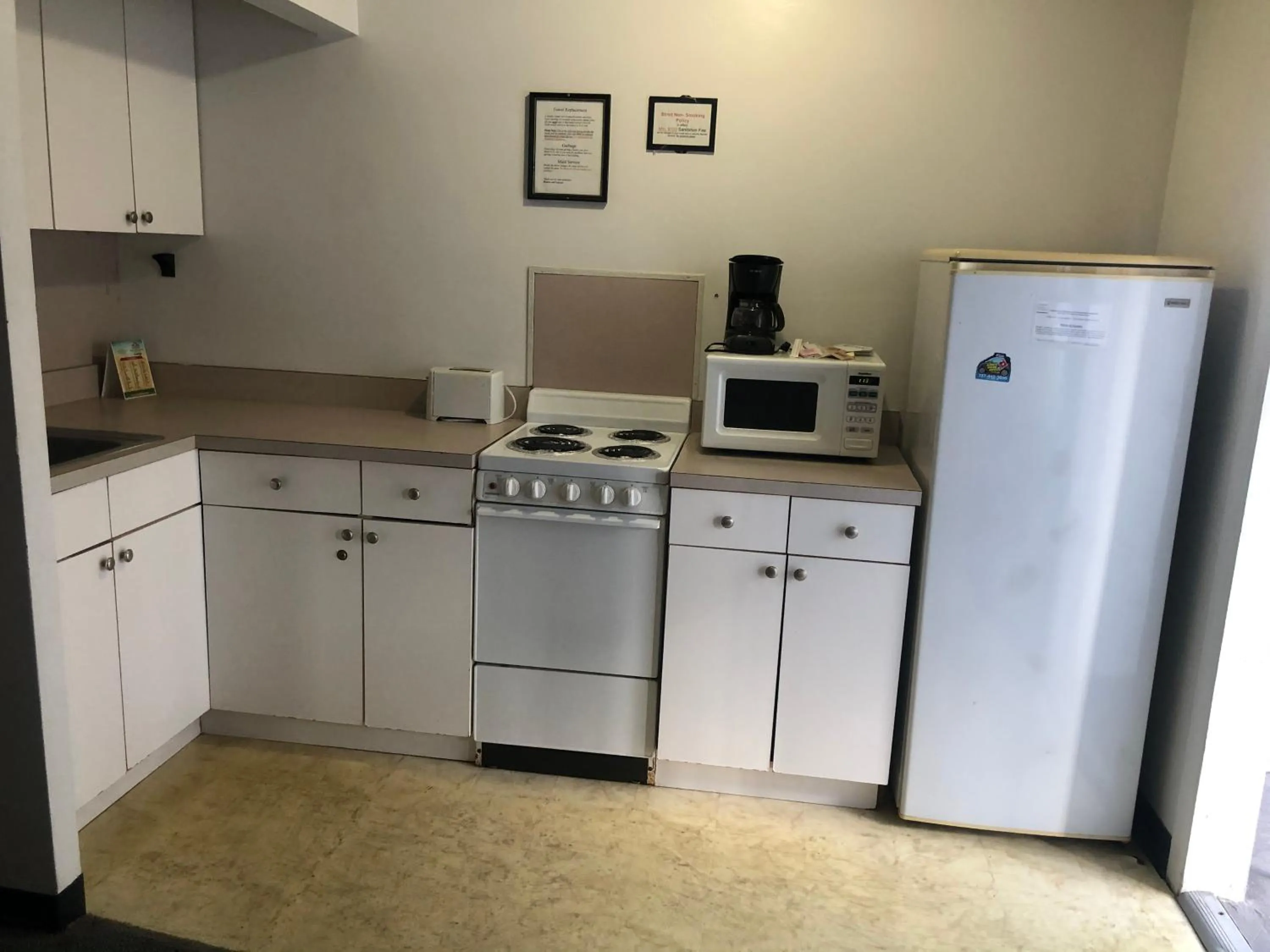 Sunrise Resort Motel South