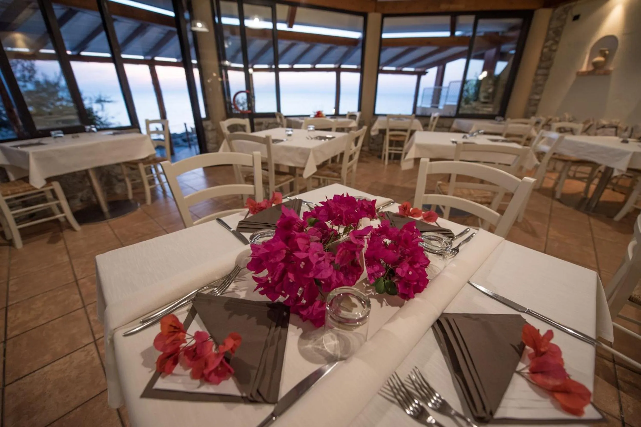 Restaurant/places to eat in Baia del Godano Resort & Spa