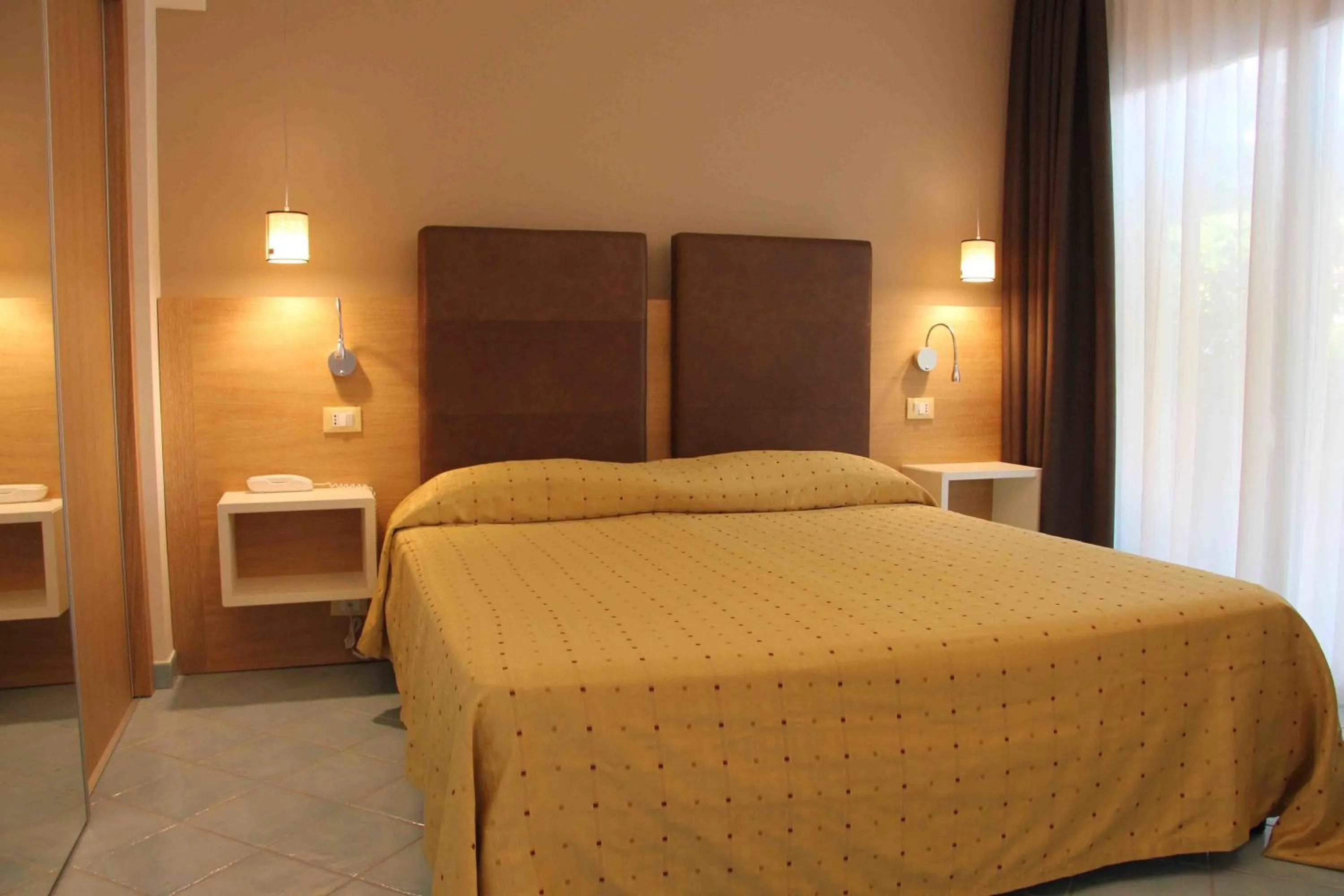 Day, Bed in Baia del Godano Resort & Spa