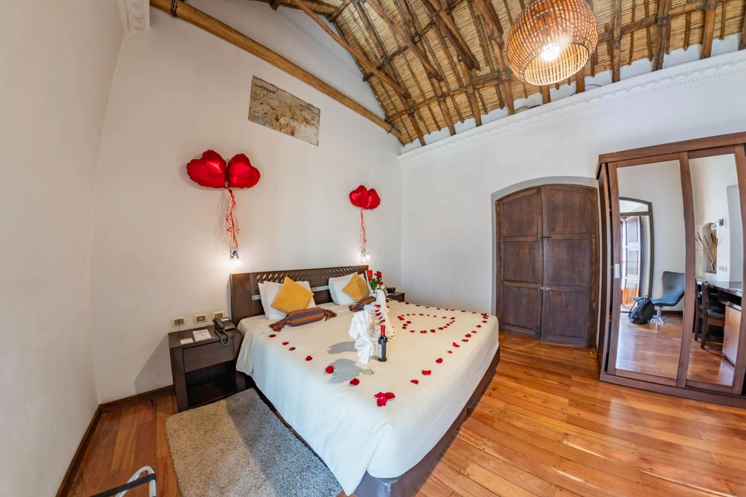 wedding, Bed in La Casona Hotel Boutique