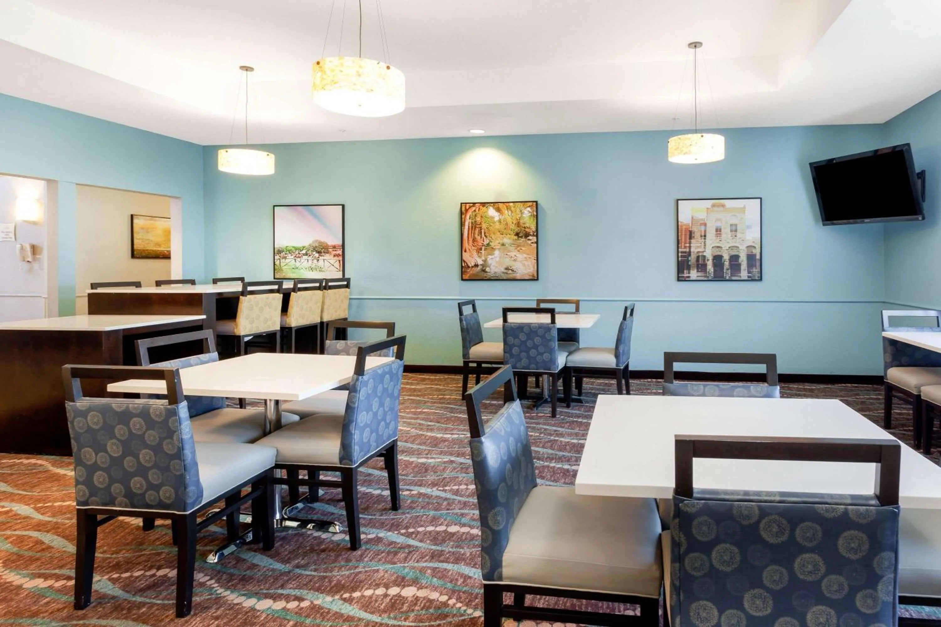 Restaurant/places to eat in La Quinta by Wyndham Kerrville