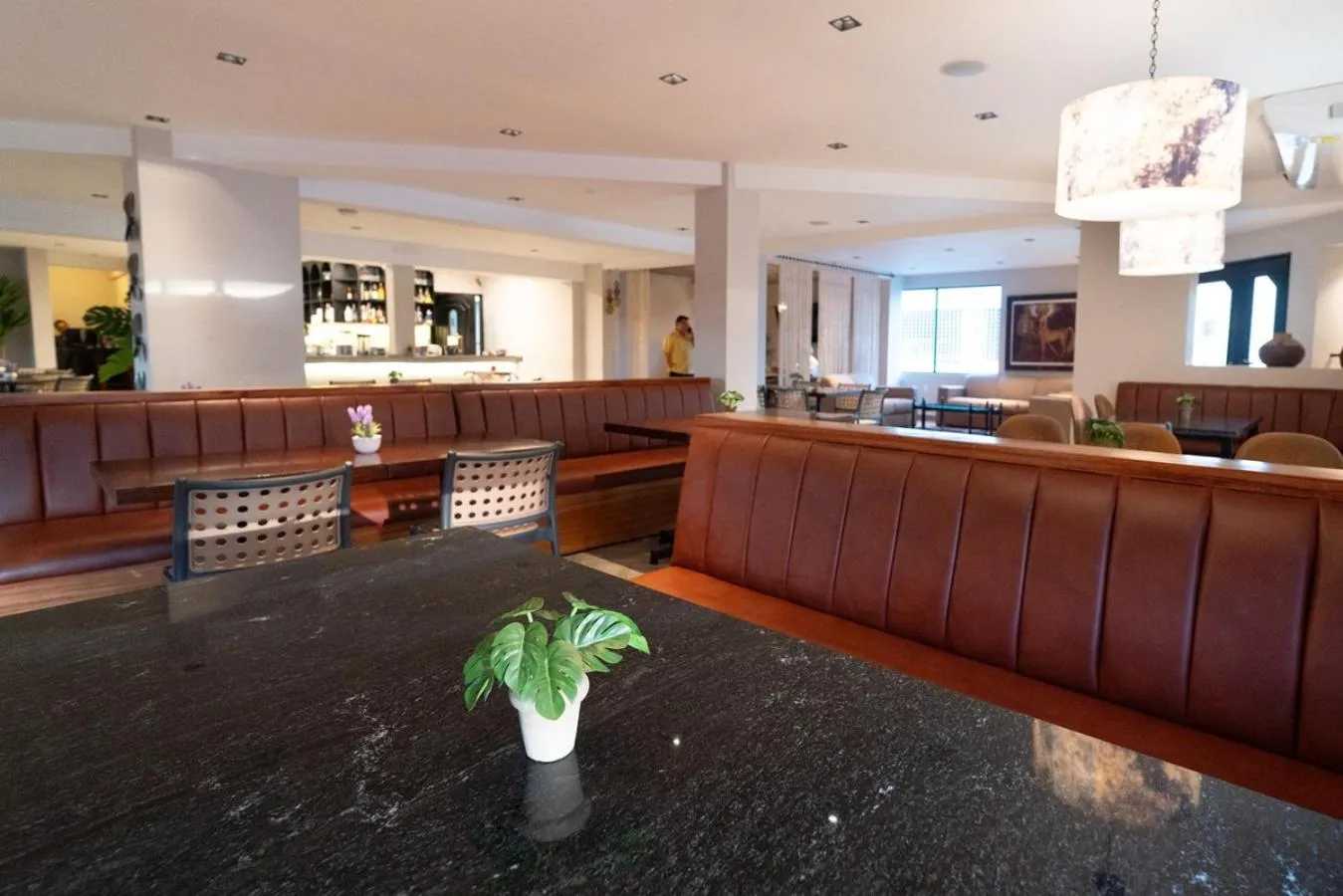 Restaurant/places to eat in Hotel San Antonio