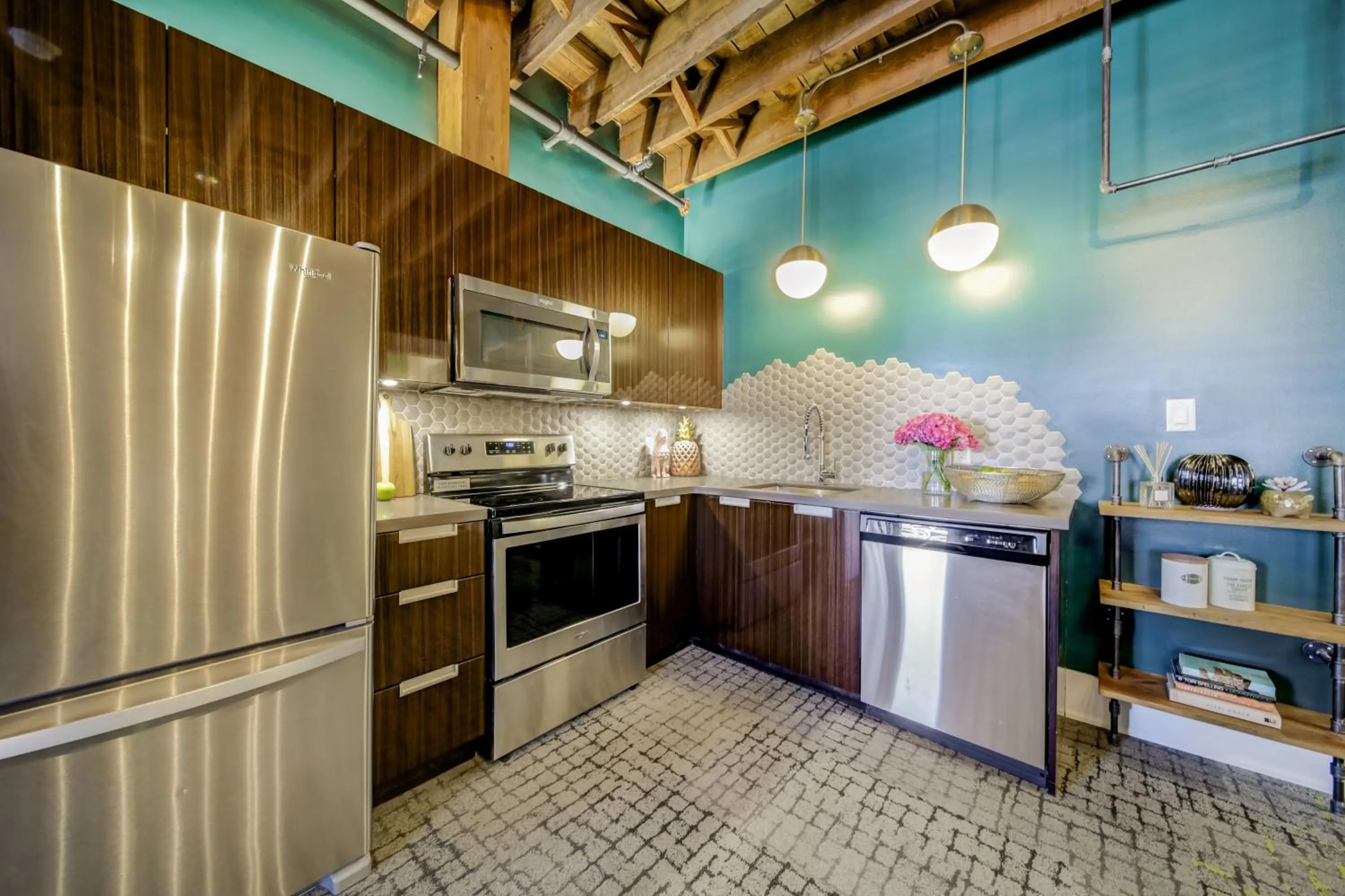 Kitchen or kitchenette in The Westlake