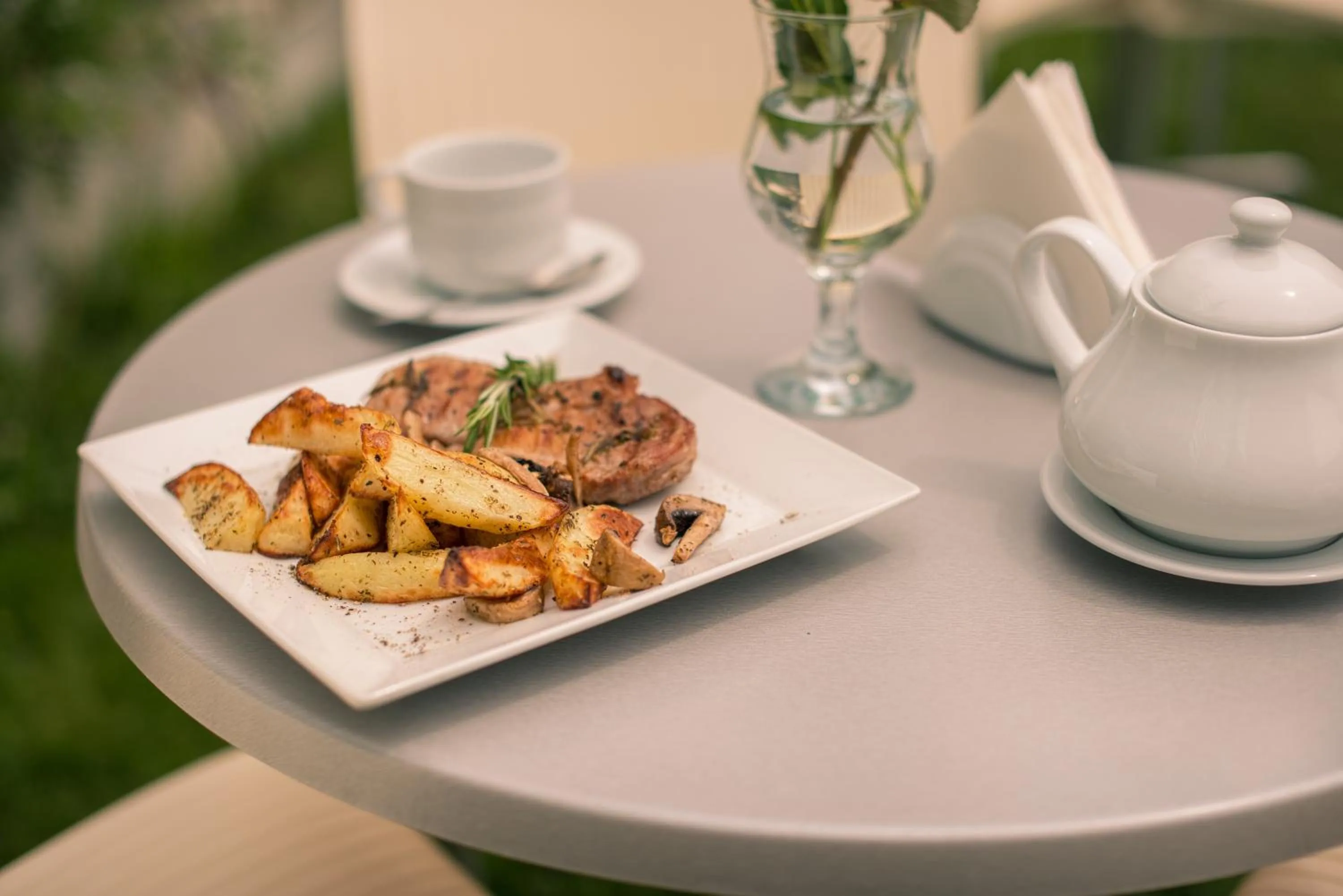 Food in Villa Pinia Eco-hotel