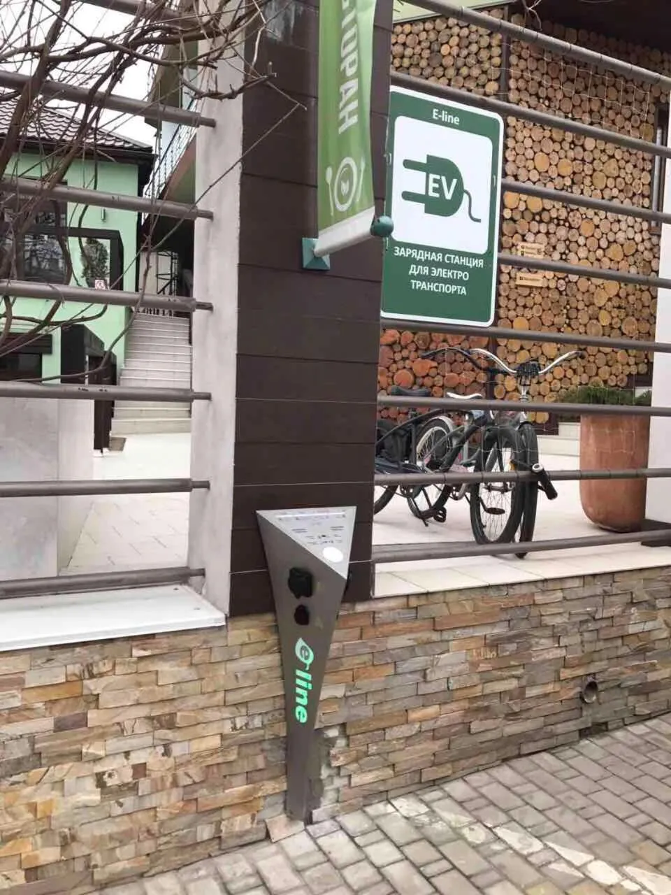 Facade/entrance in Villa Pinia Eco-hotel