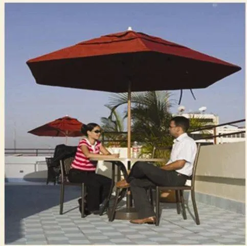 Day in Hotel Discovery