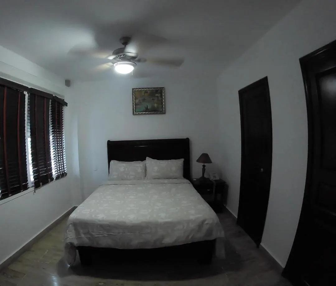 Photo of the whole room, Bed in Hotel Discovery