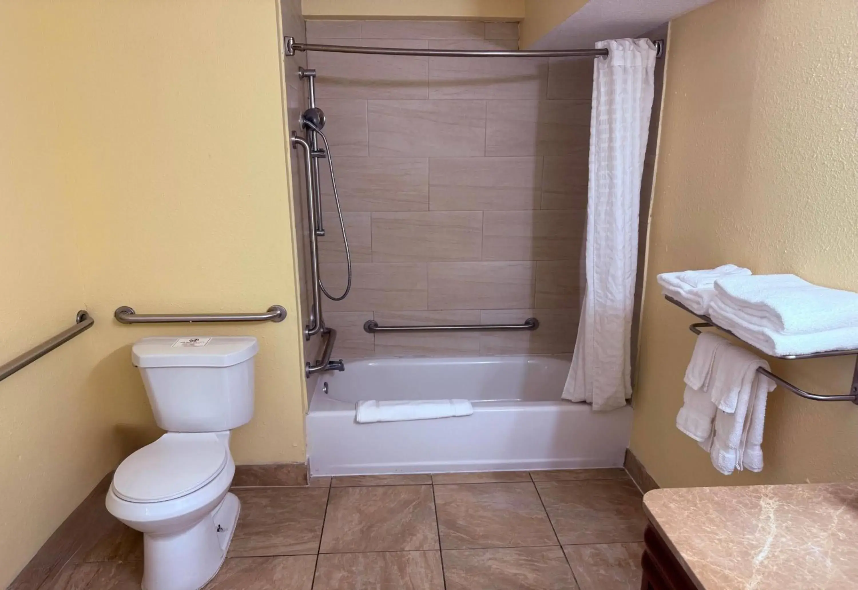 King Room with Roll-In Shower - Mobility/Hearing Accessible - Non-Smoking in Days Inn by Wyndham St. Petersburg / Tampa Bay Area King Room with Roll-In Shower - Mobility/Hearing Accessible - Non-Smoking in Days Inn by Wyndham St. Petersburg / Tampa Bay Area