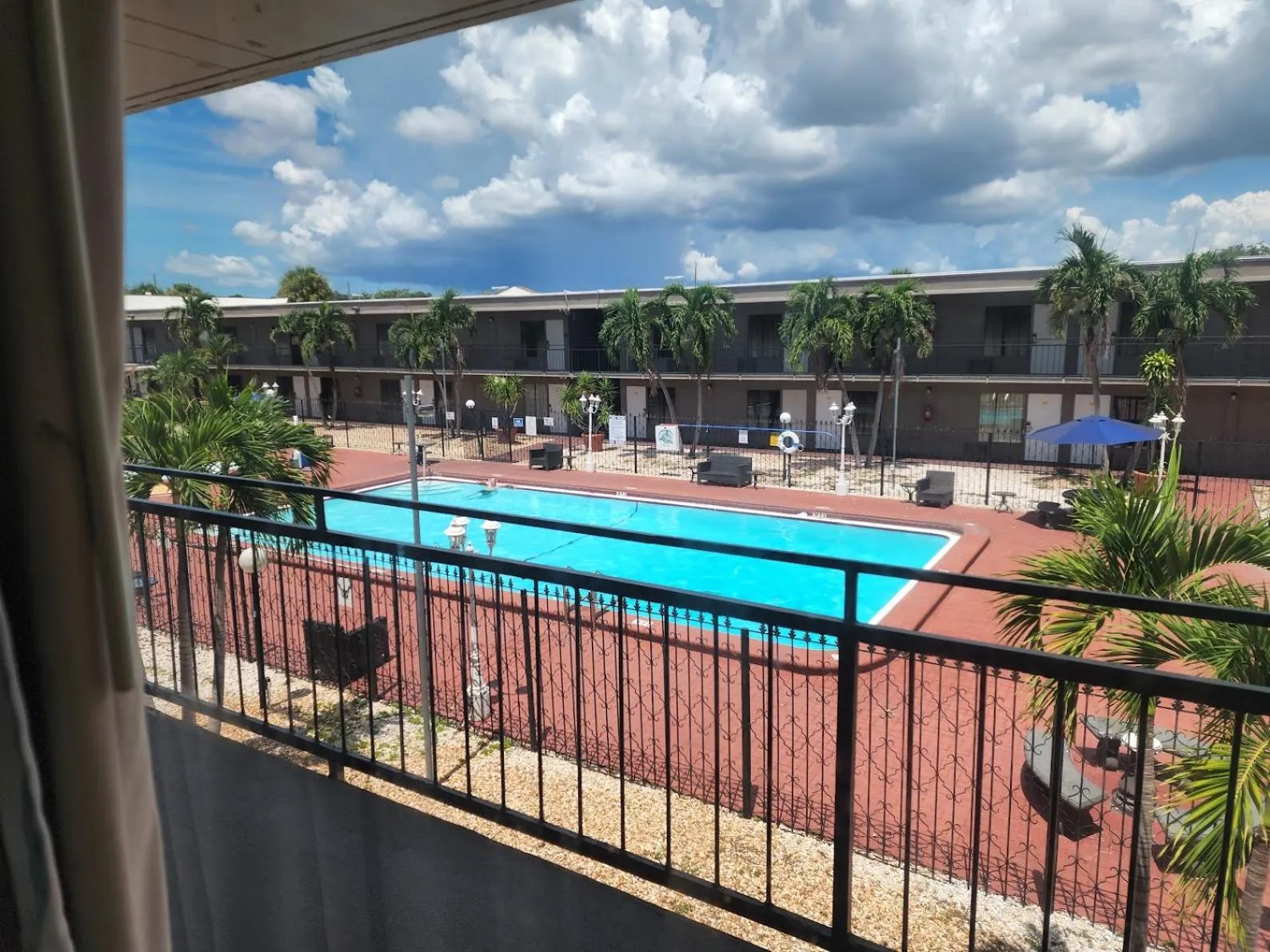 Pool view in Days Inn by Wyndham St. Petersburg / Tampa Bay Area