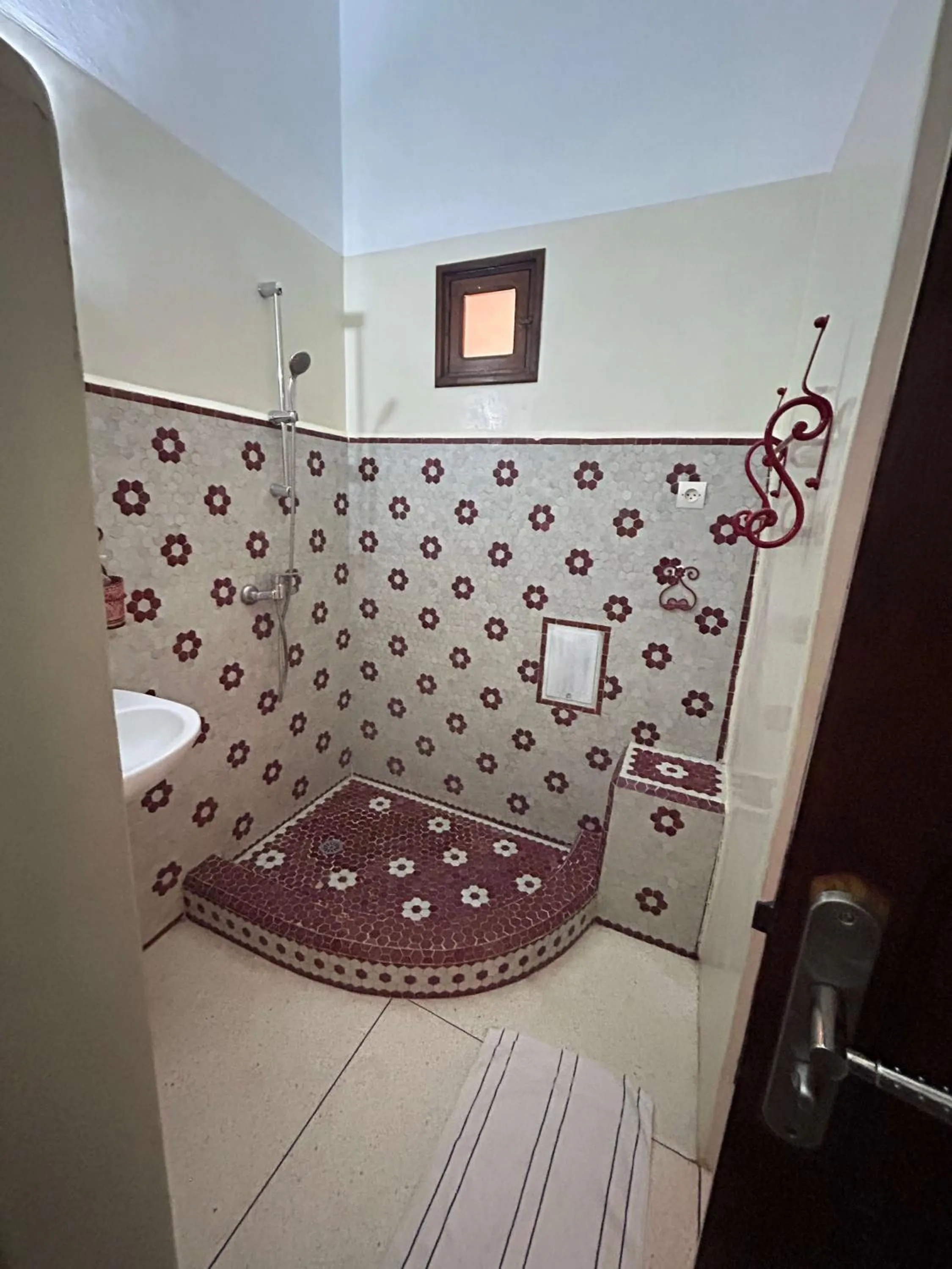 Shower in Dar Nakhla - Zagora guest house