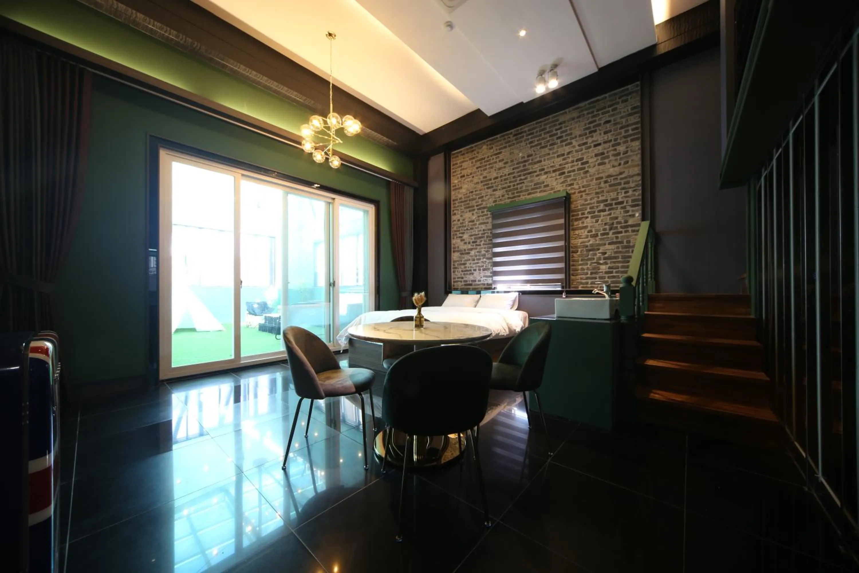 Dining Area in Hotel Yeogiotte Daegu