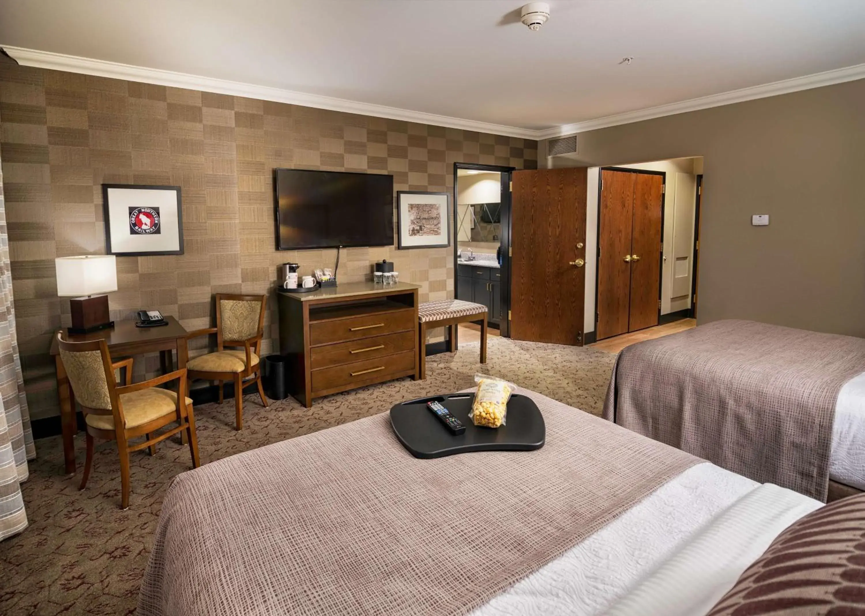 King Suite - Non-Smoking in Best Western Premier Helena Great Northern Hotel King Suite - Non-Smoking in Best Western Premier Helena Great Northern Hotel