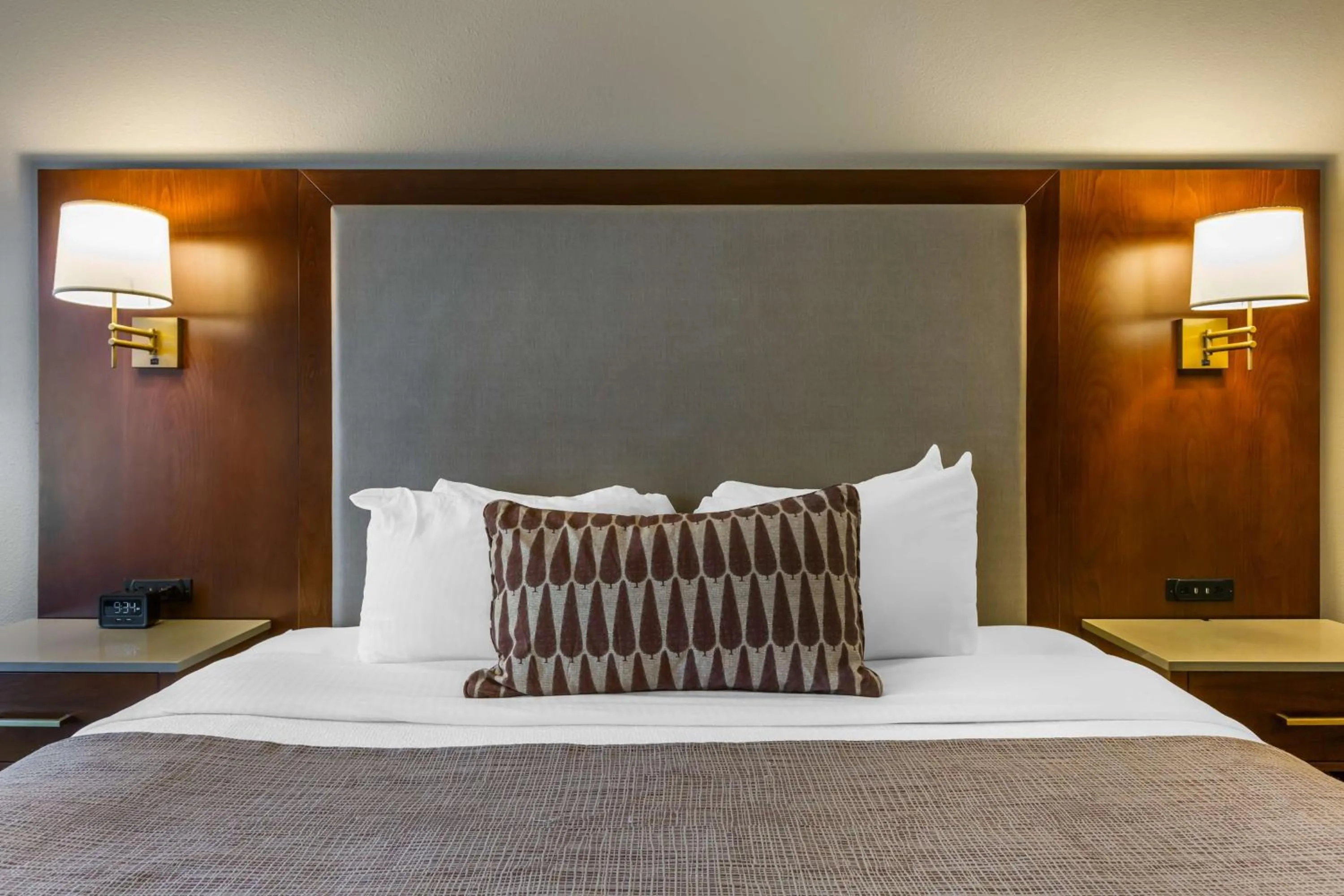 Bedroom, Bed in Best Western Premier Helena Great Northern Hotel