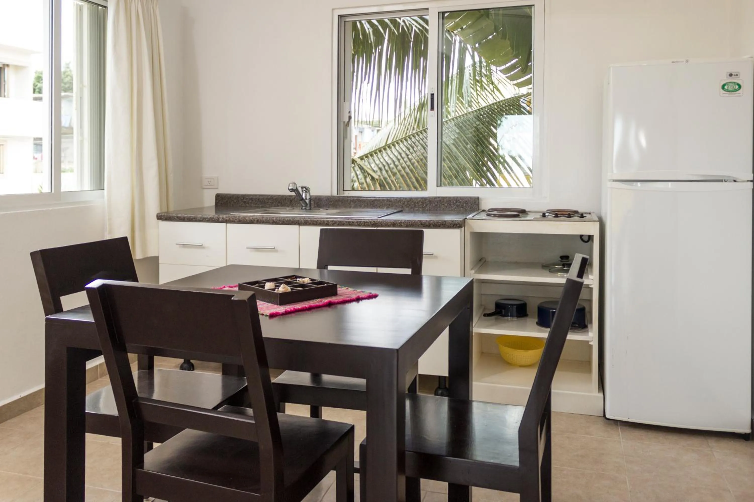 Kitchen or kitchenette in Hotel Sol Playa