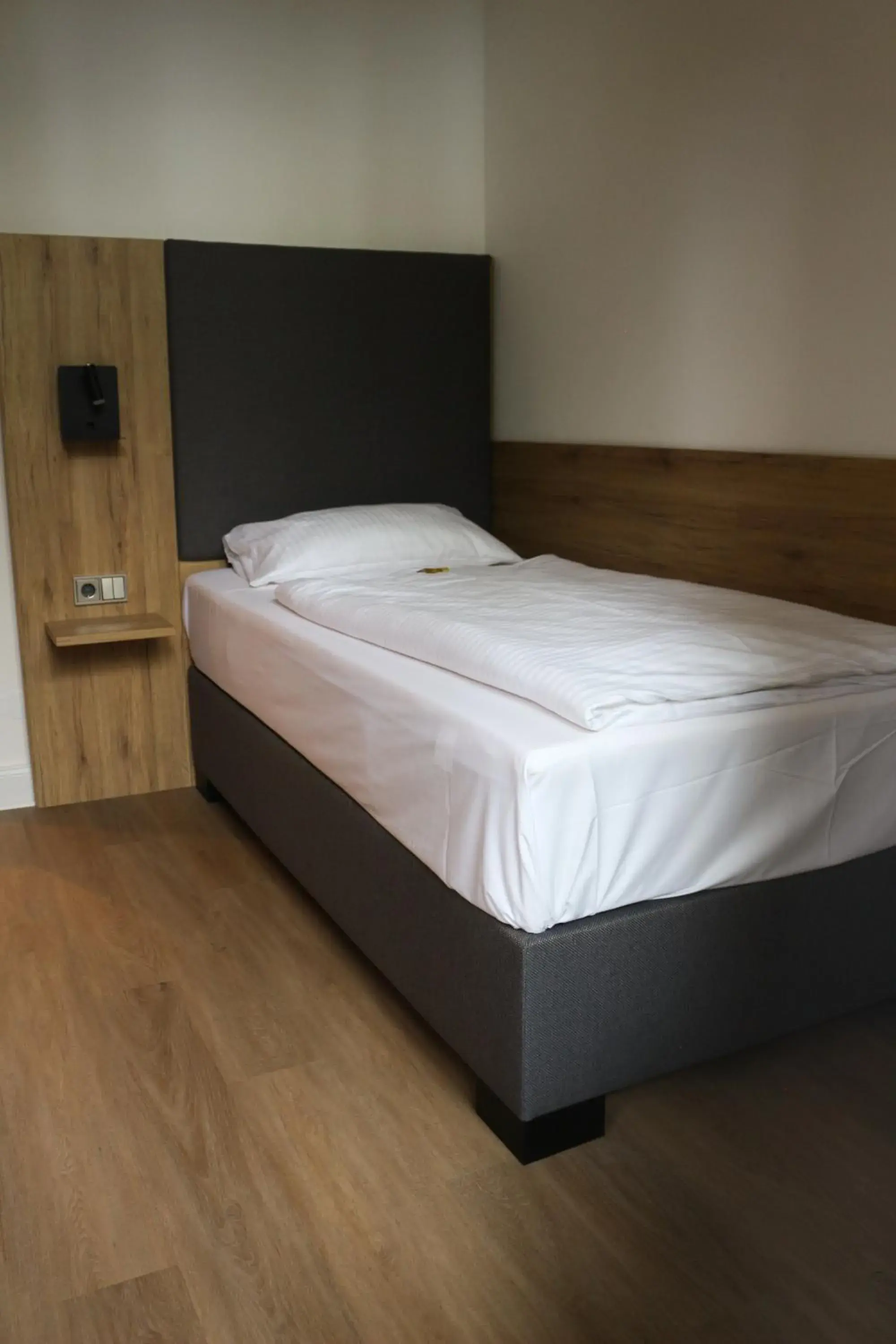 Single Room with Terrace - single occupancy in Rheinhotel Schulz Single Room with Terrace - single occupancy in Rheinhotel Schulz