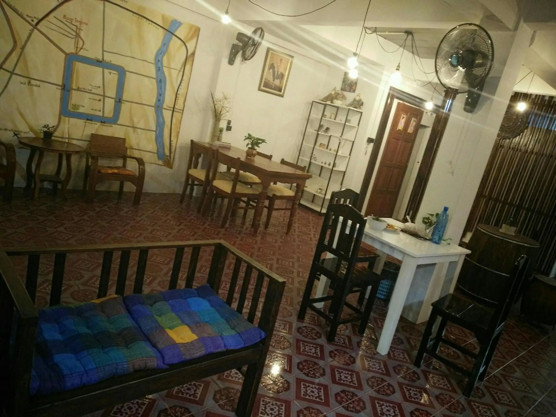 Living room in Tangmo House