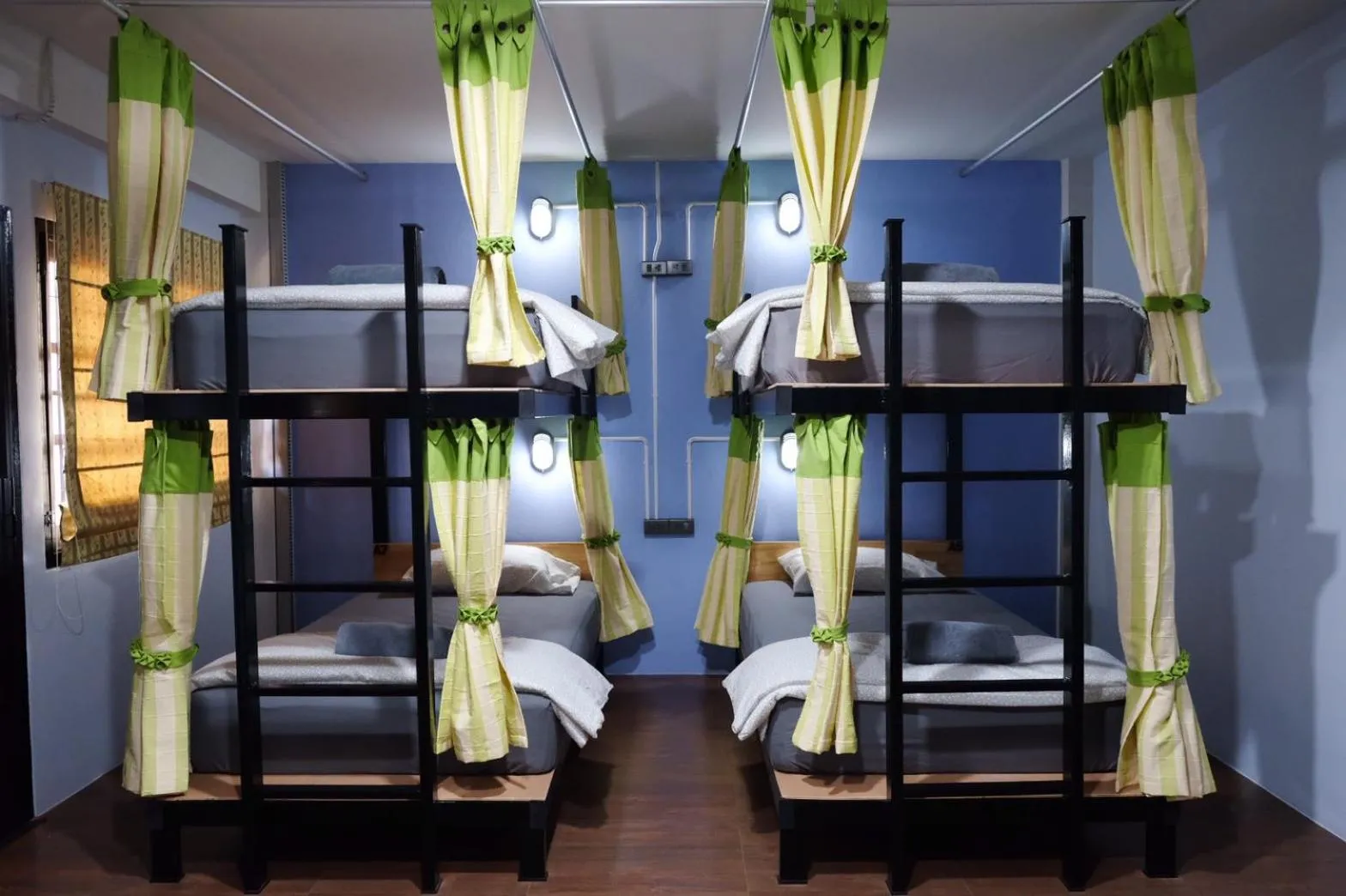 bunk bed, Bed in Tangmo House