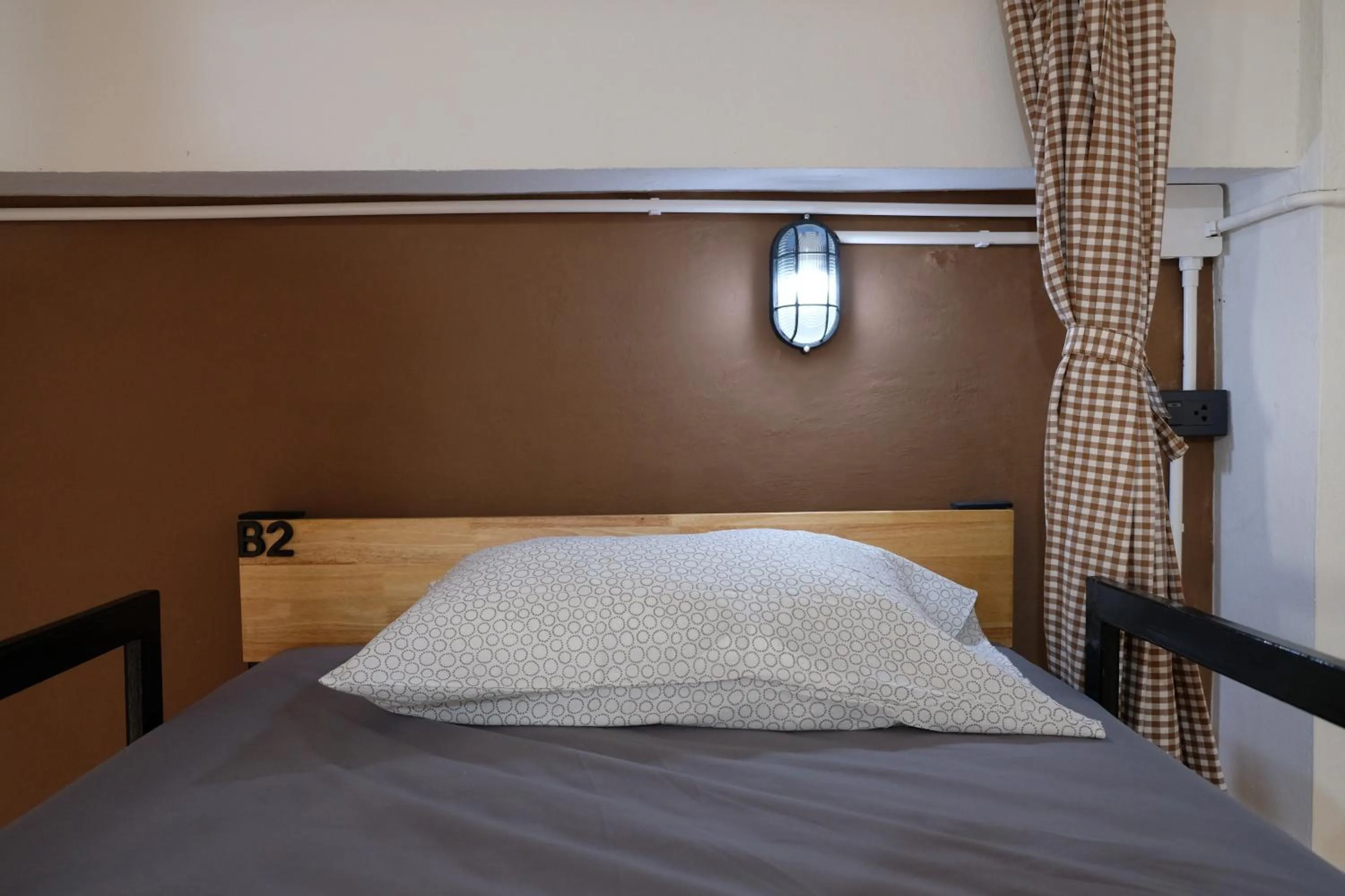 bunk bed, Bed in Tangmo House