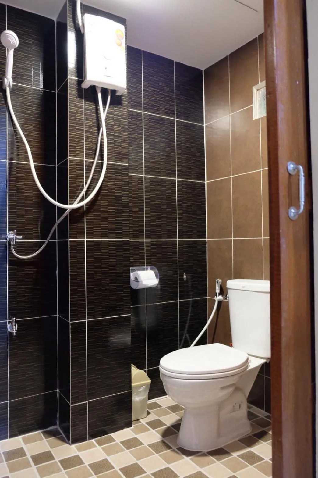 Bathroom in Tangmo House