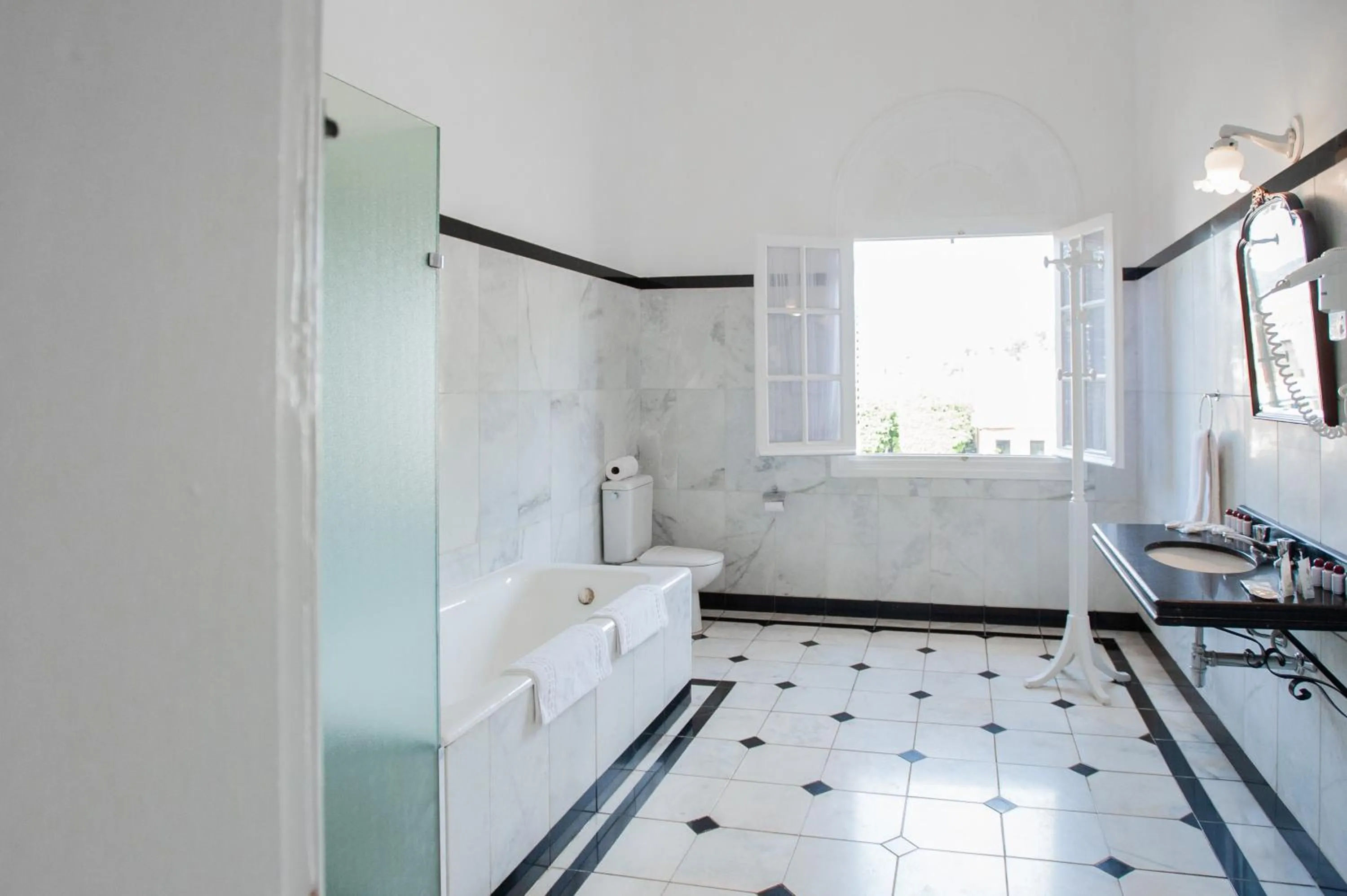 Shower in Palace Hotel - Poços de Caldas