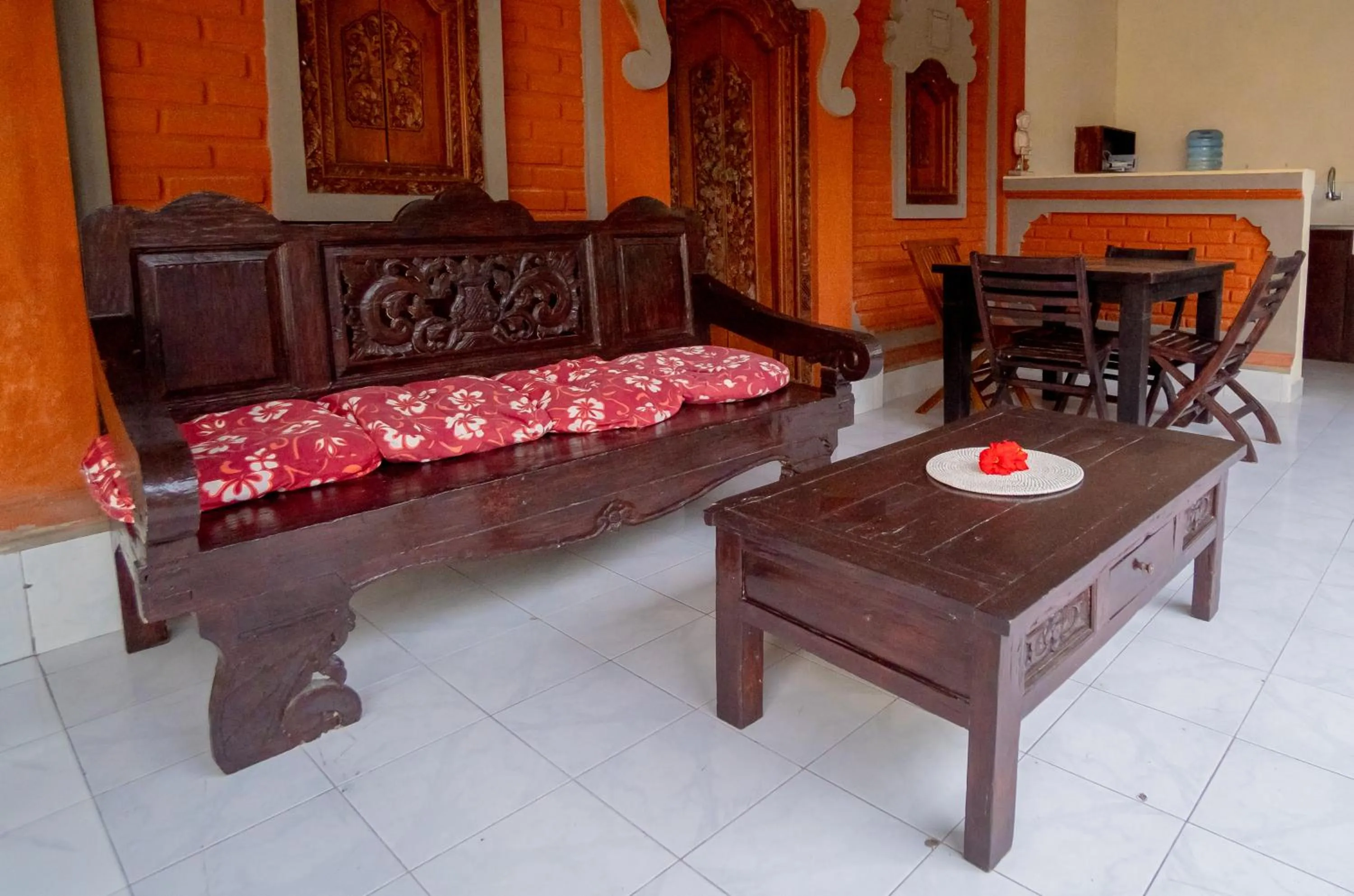 The Guest Villas Legian Kuta