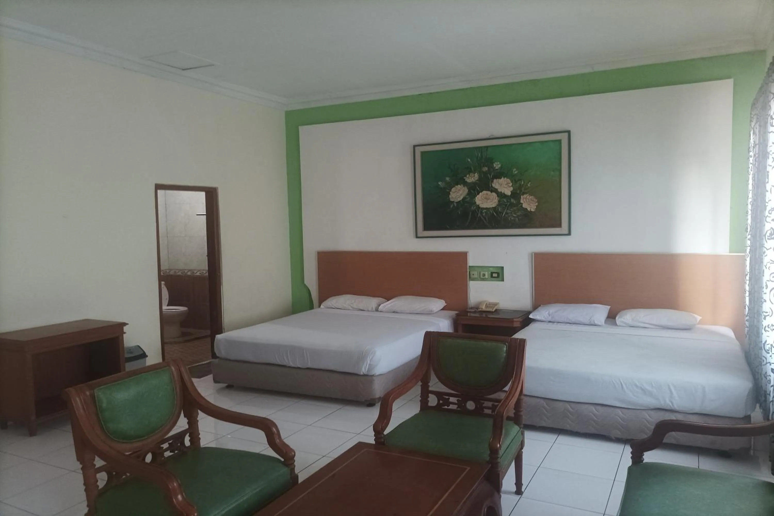 Bedroom, Bed in Permata Hijau