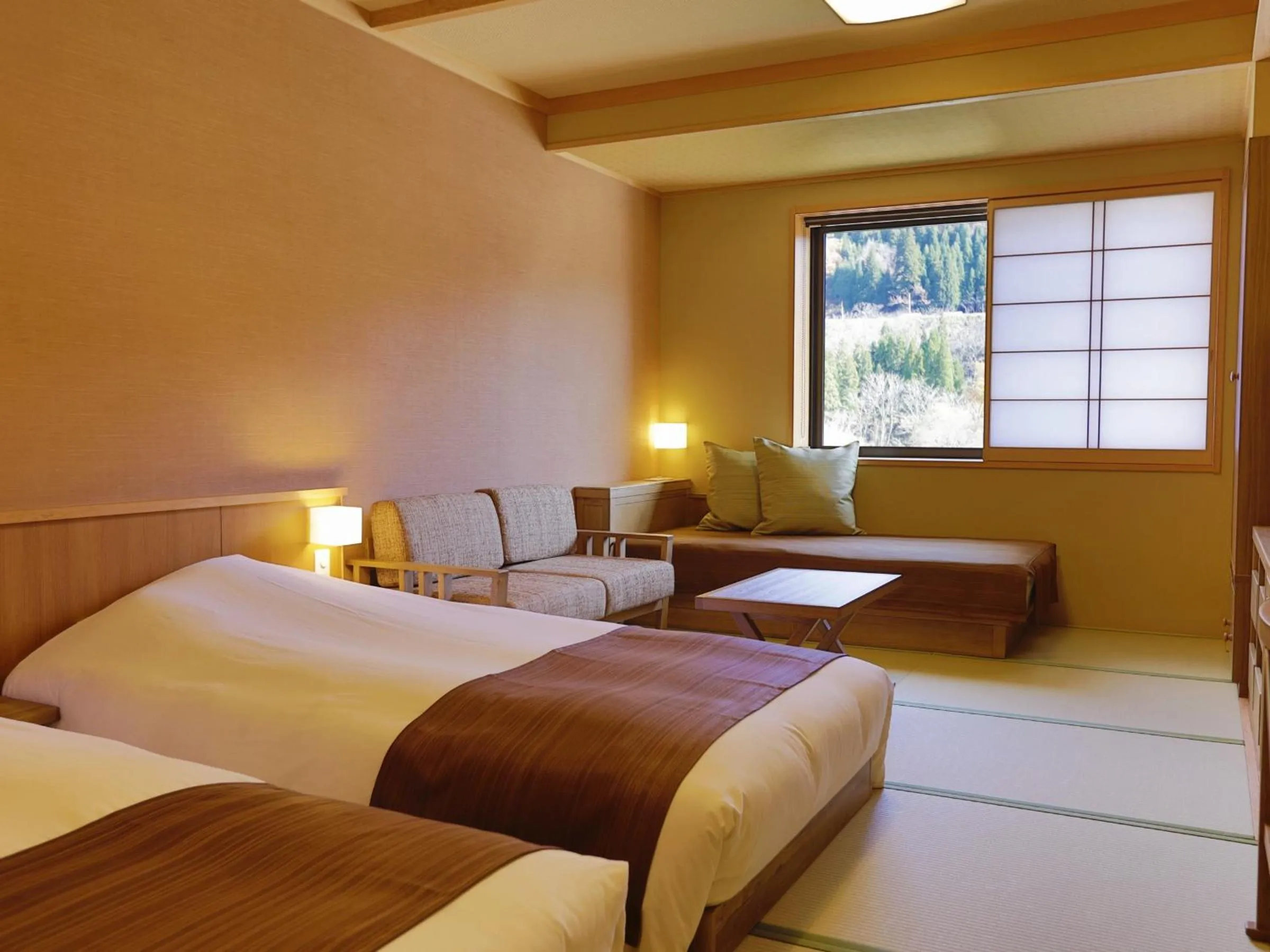 Photo of the whole room, Bed in Onyado Yuinosho, Shirakawago