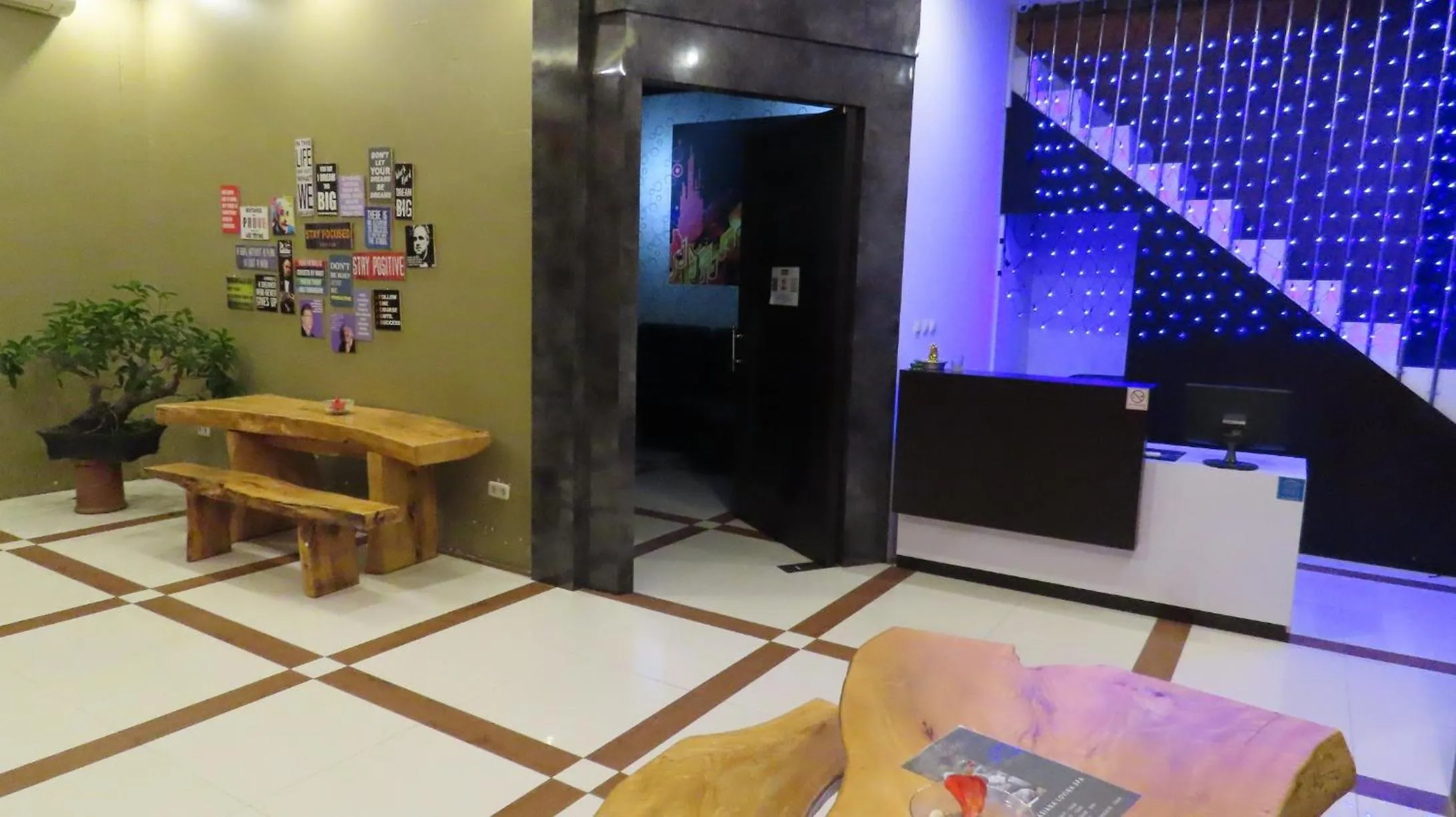 Lobby or reception in Asiana Lovina Hotel