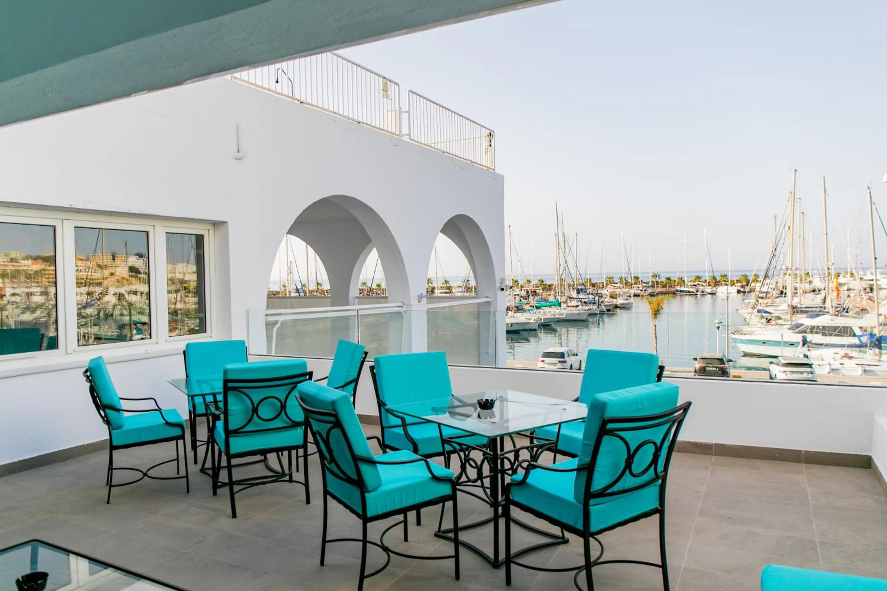 Lounge or bar in Moon Hotel & SPA.