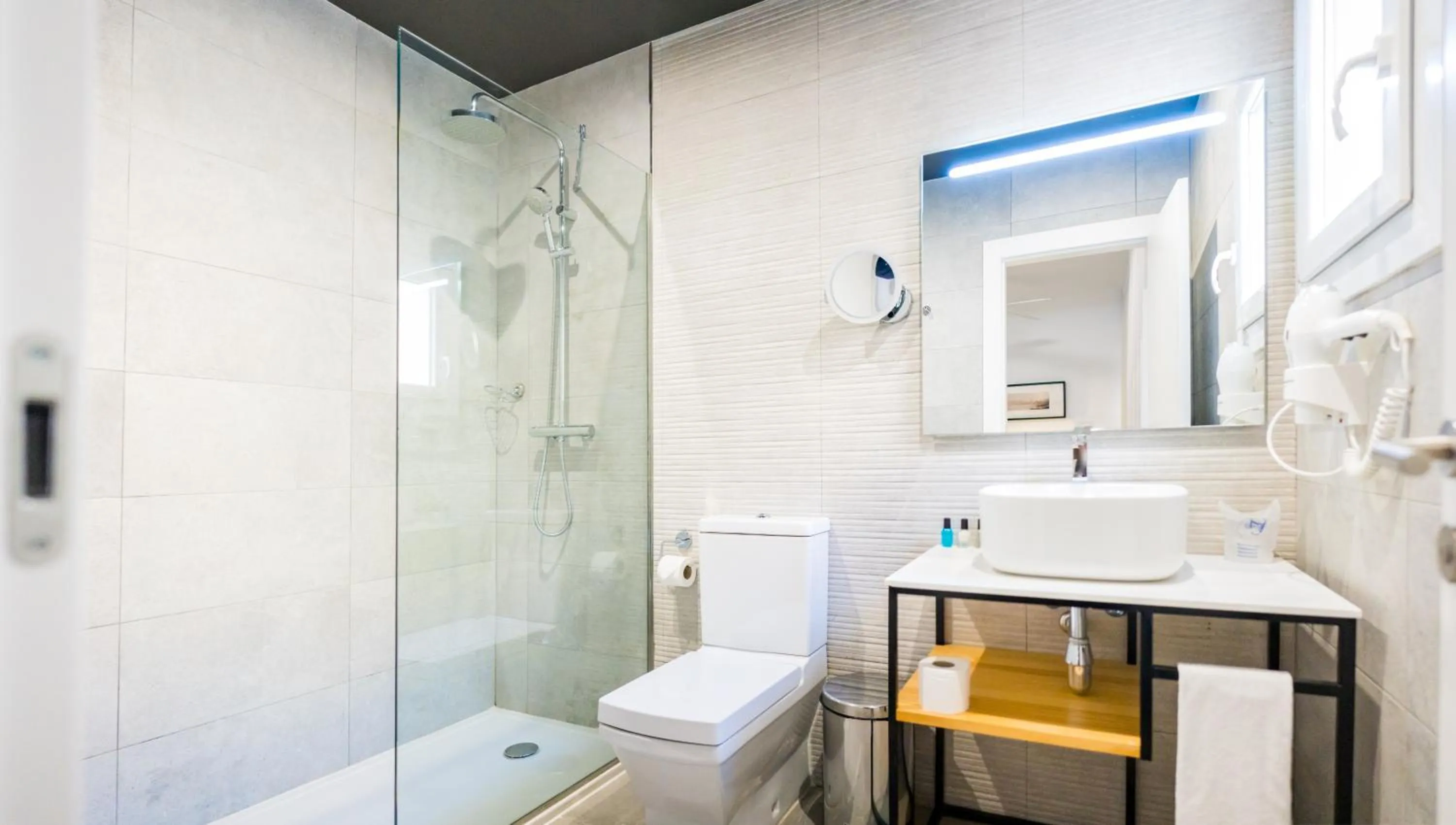 Bathroom in Moon Hotel & SPA.